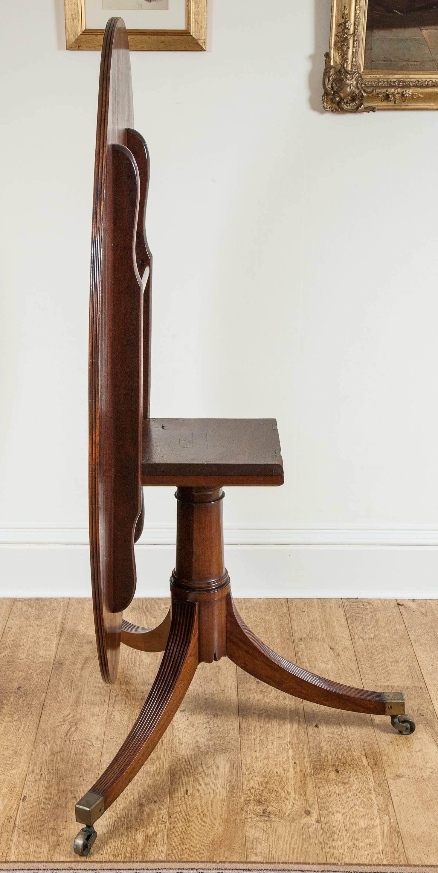 Brass 18th century George III Mahogany and satinwood Breakfast Table on tripod base For Sale