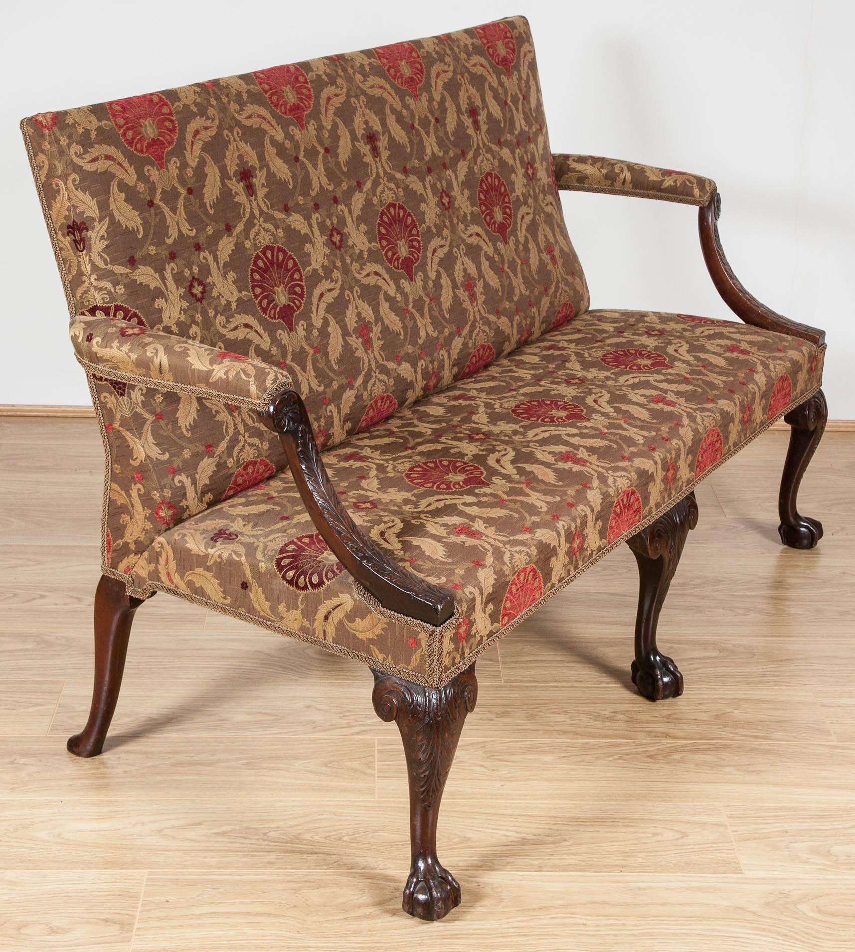 18th Century Settee, Mahogany Carved Cabriole Legs, 1750 For Sale 1