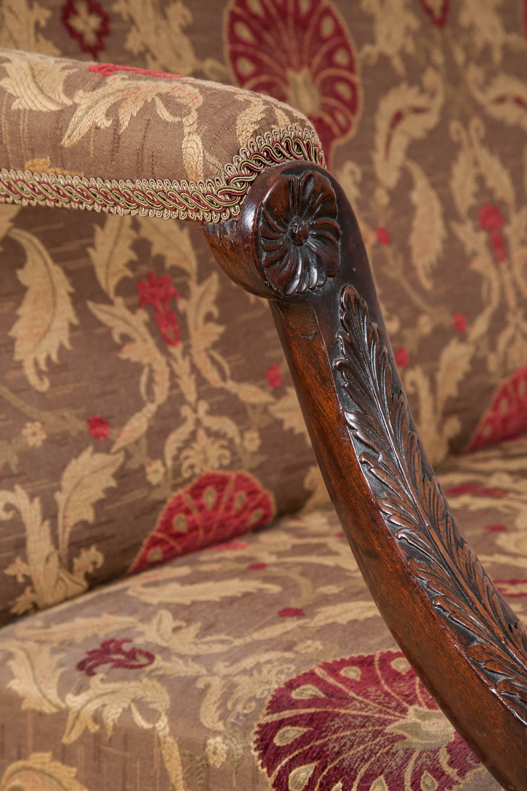 18th Century Settee, Mahogany Carved Cabriole Legs, 1750 For Sale 2