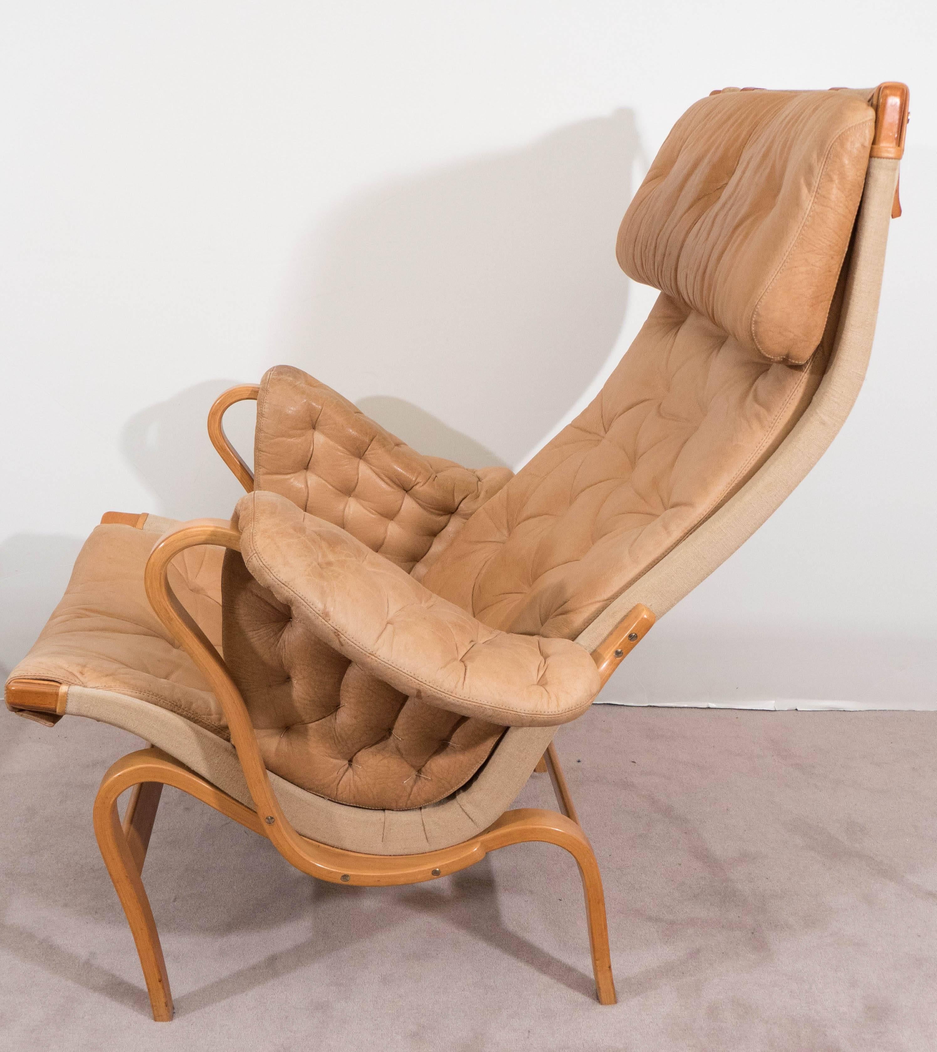 Scandinavian Modern Bruno Mathsson 'Pernilla' Lounge Chair for DUX