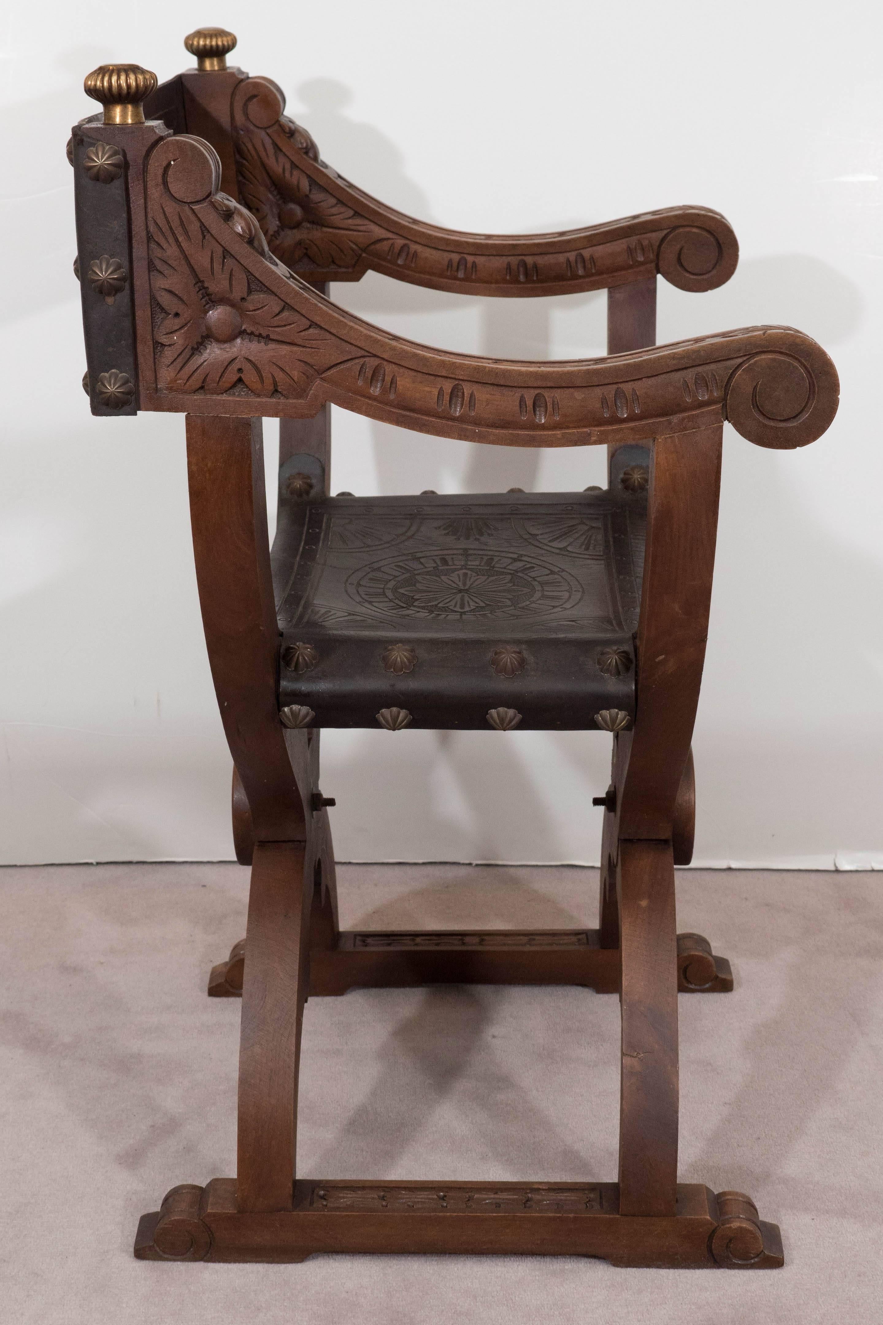 Brass Mid-Century Italian Savonarola Folding Armchair in Carved Walnut and Leather