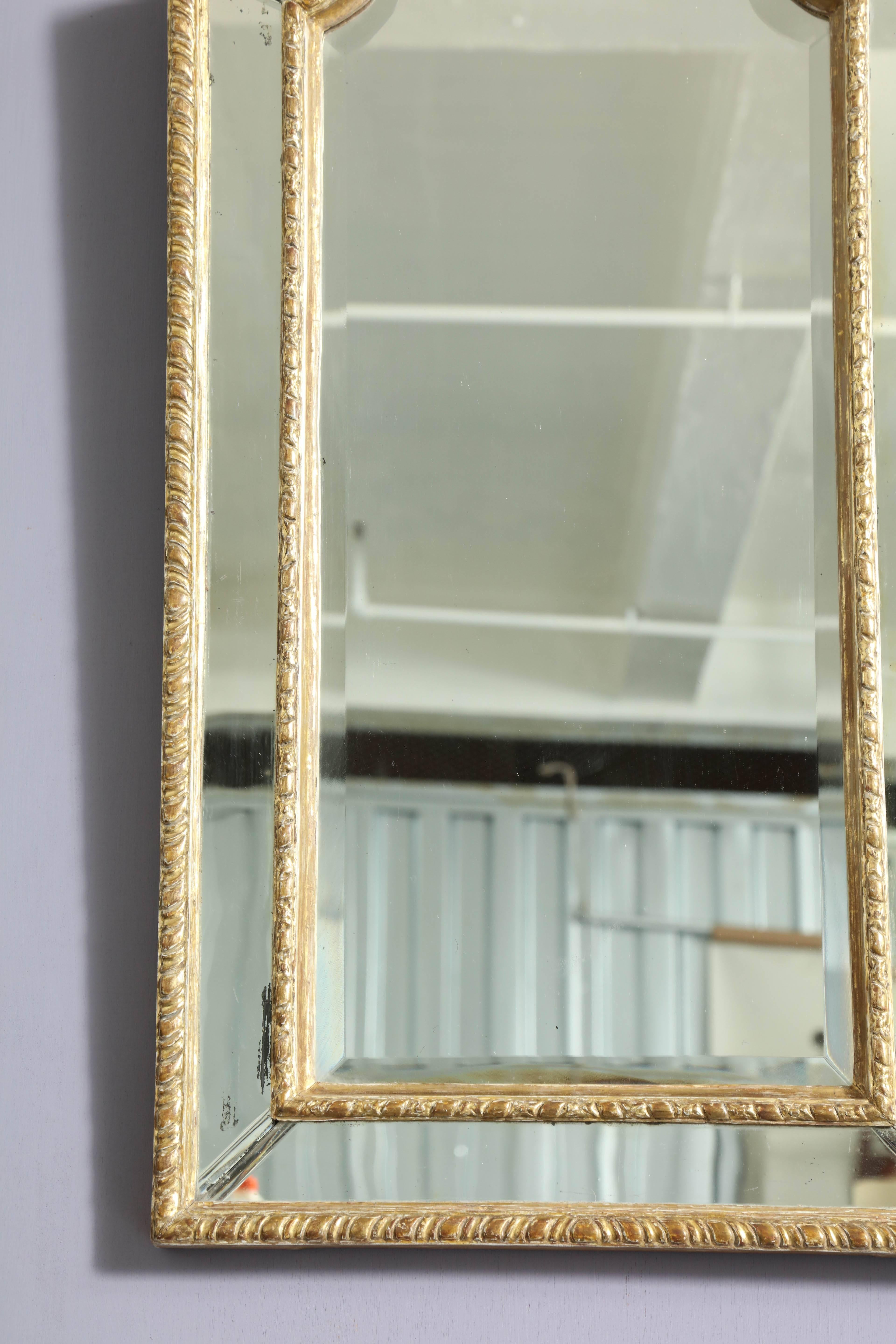 Mid-18th Century Queen Anne Arched Giltwood Border Glass Mirror