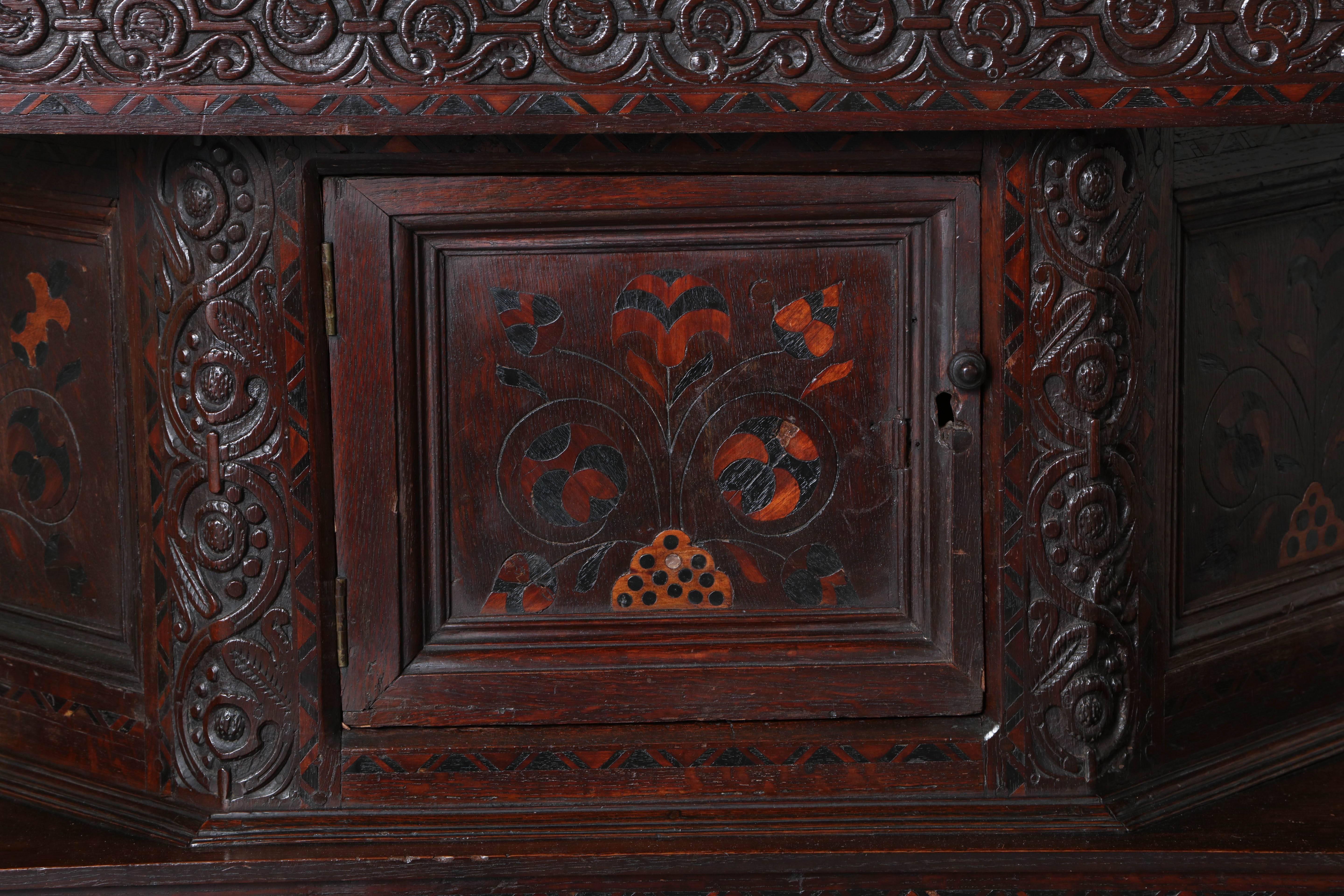 Elizabethan Court Cupboard In Excellent Condition In Greenwich, CT