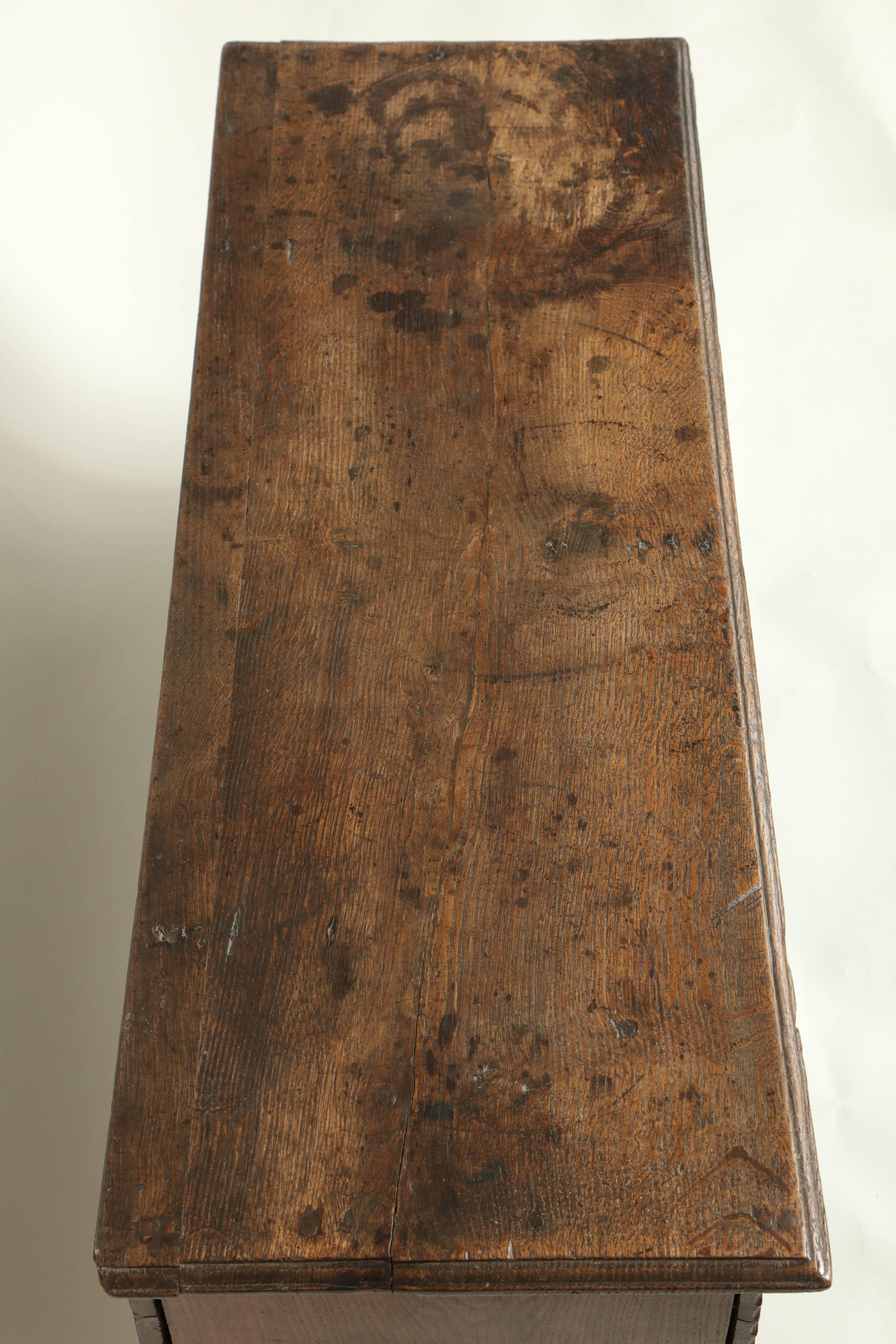 English 18th Century Oak Six Plank Coffer