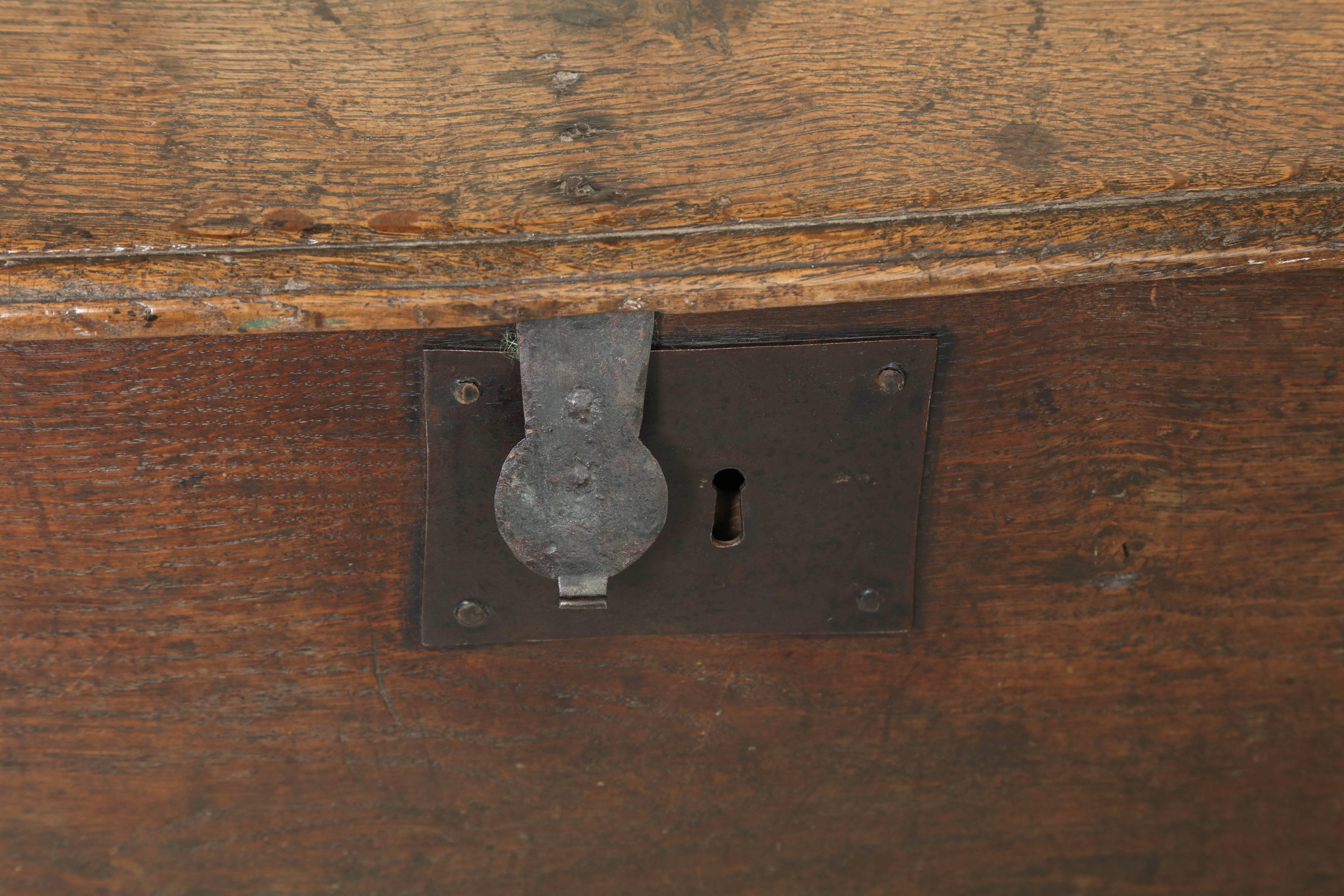 18th Century Oak Six Plank Coffer 3