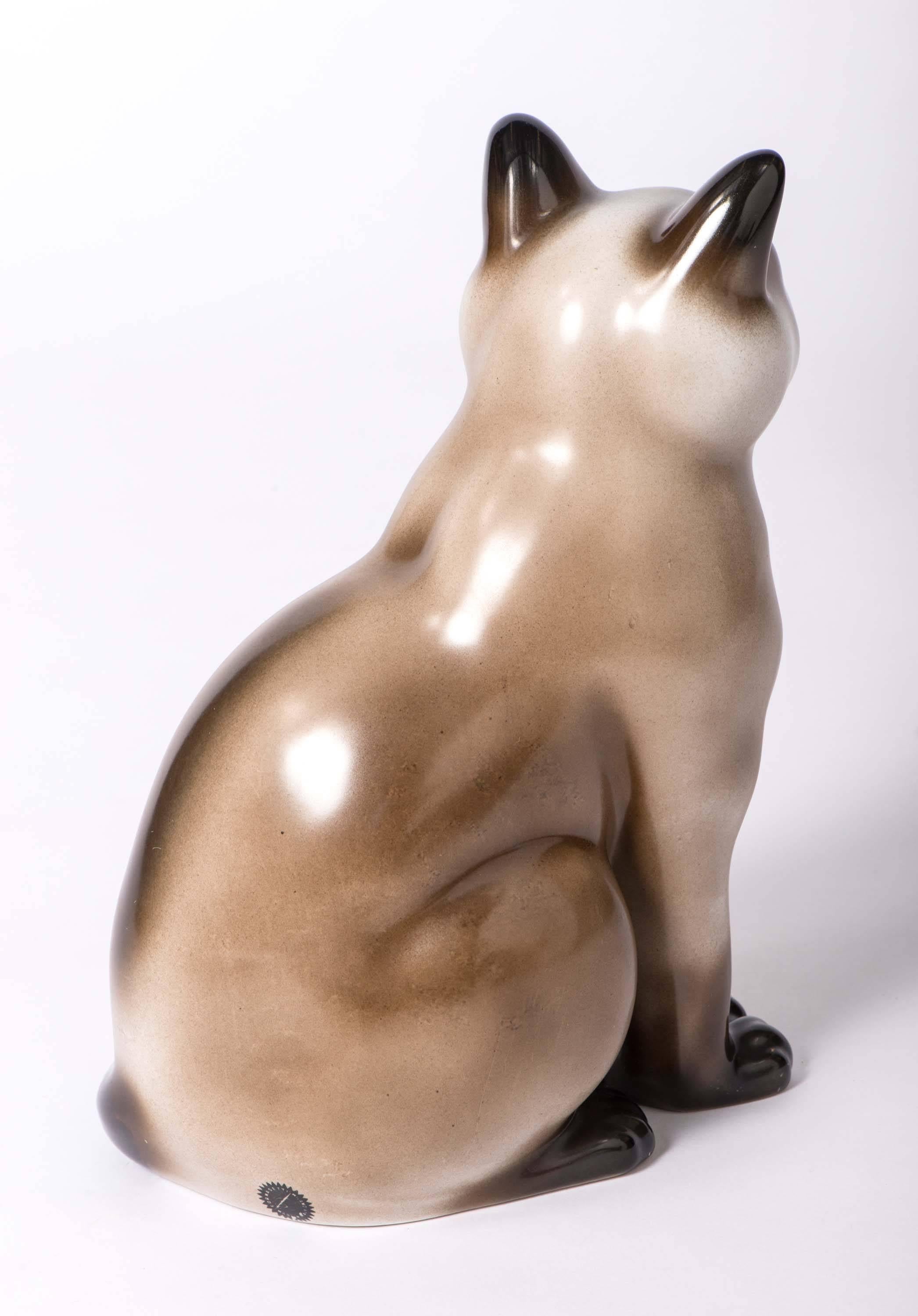 Porcelain Model of a Seated Siamese Cat by Piero Fornasetti 1