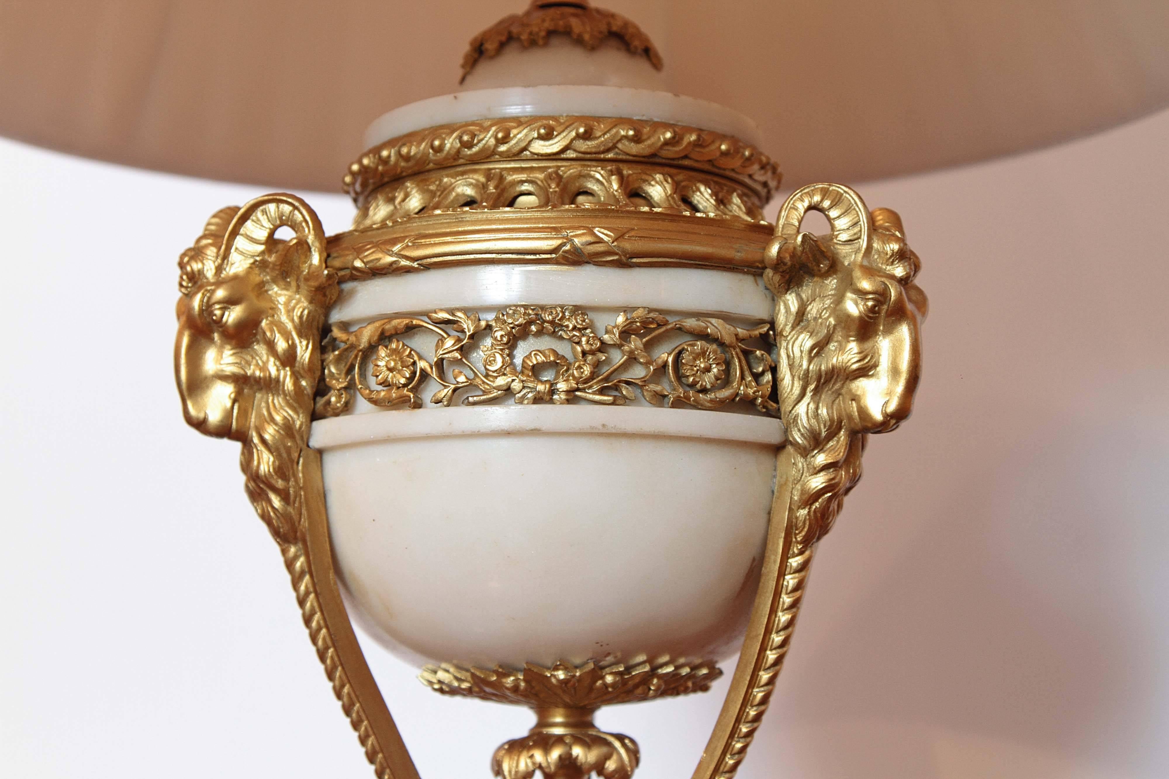 Pair of 19th Century French Louis XVI Marble and Bronze Lamps 6