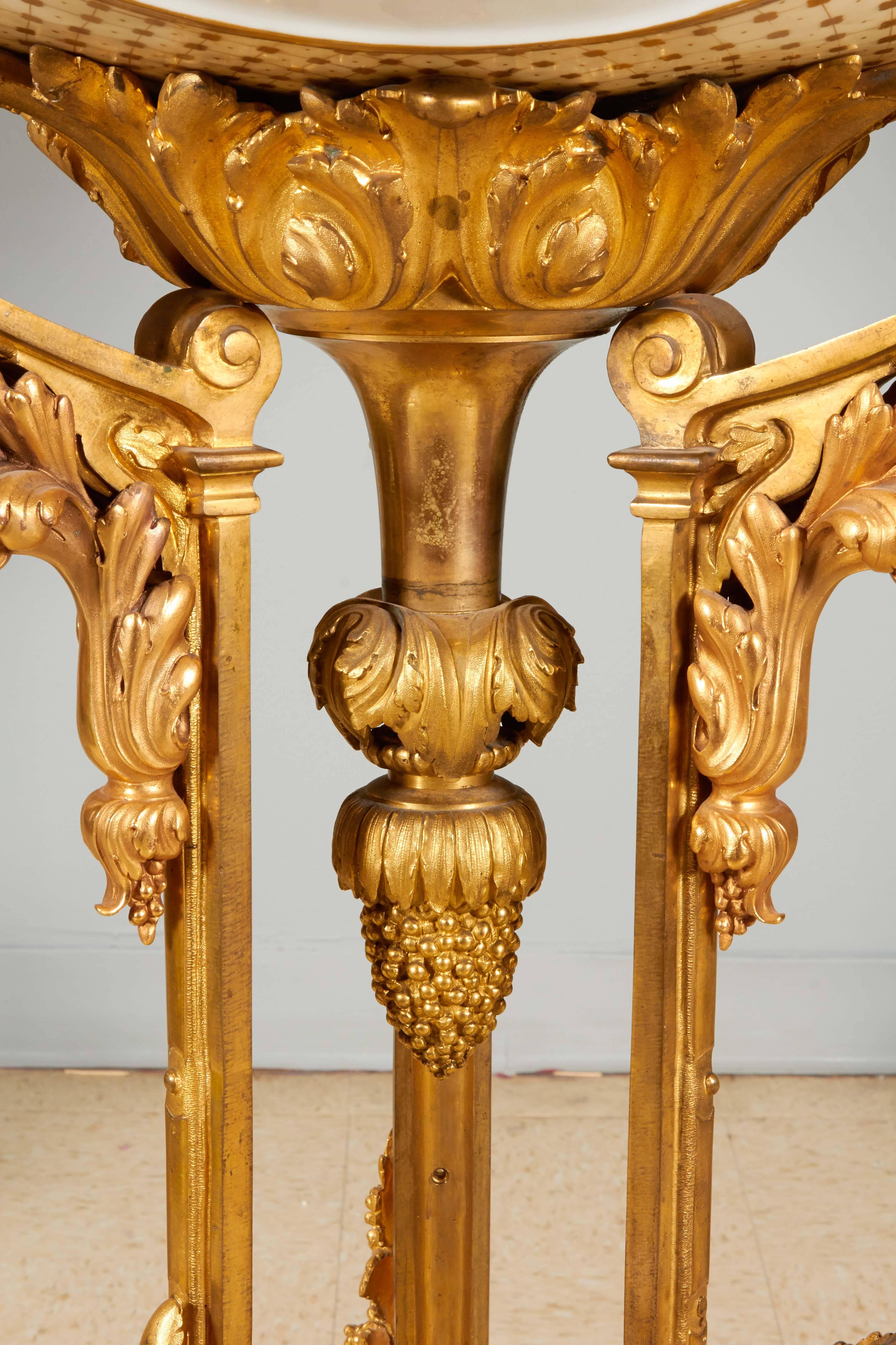 Important and Palatial Ormolu and Sèvres Style Porcelain Jardiniere Vase In Excellent Condition In New York, NY