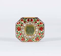 22-Karat Indian Gold Enamel and Diamond Pill Snuff Box Jaipur Mughal Style