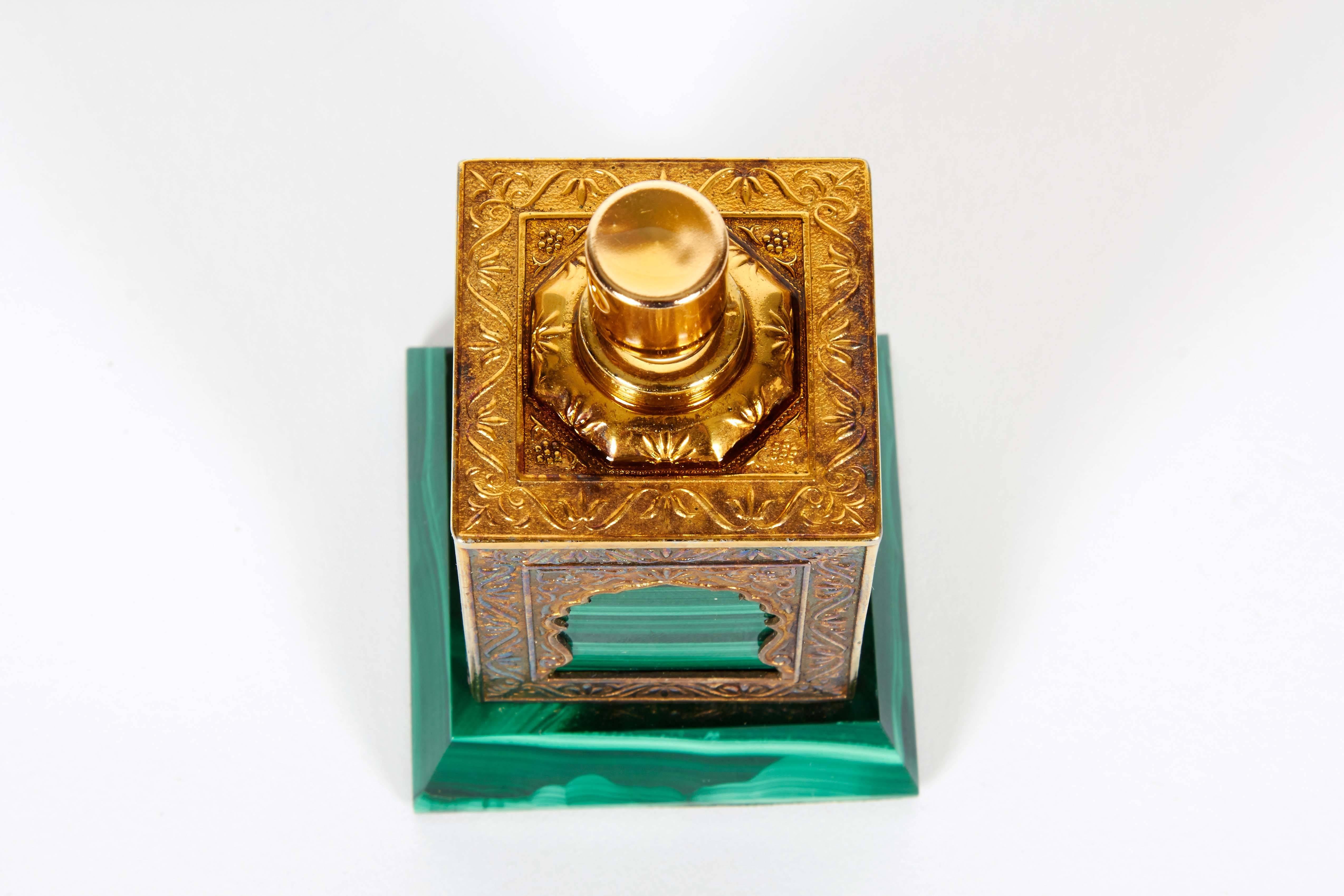 Amouage Silver Gilt Malachite Perfume Bottle Islamic Arabic with Original Box In Excellent Condition In New York, NY