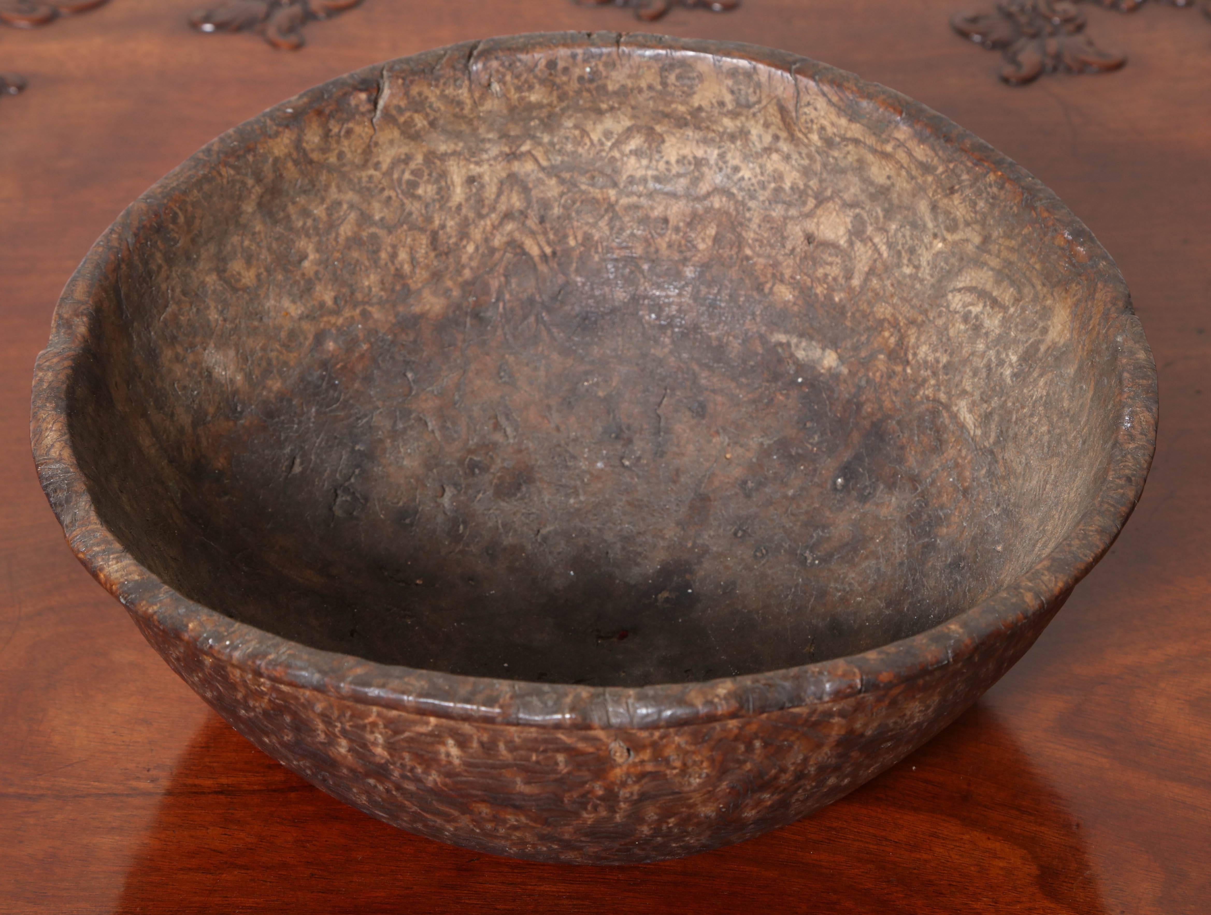 18th Century North American Burl Bowl 3