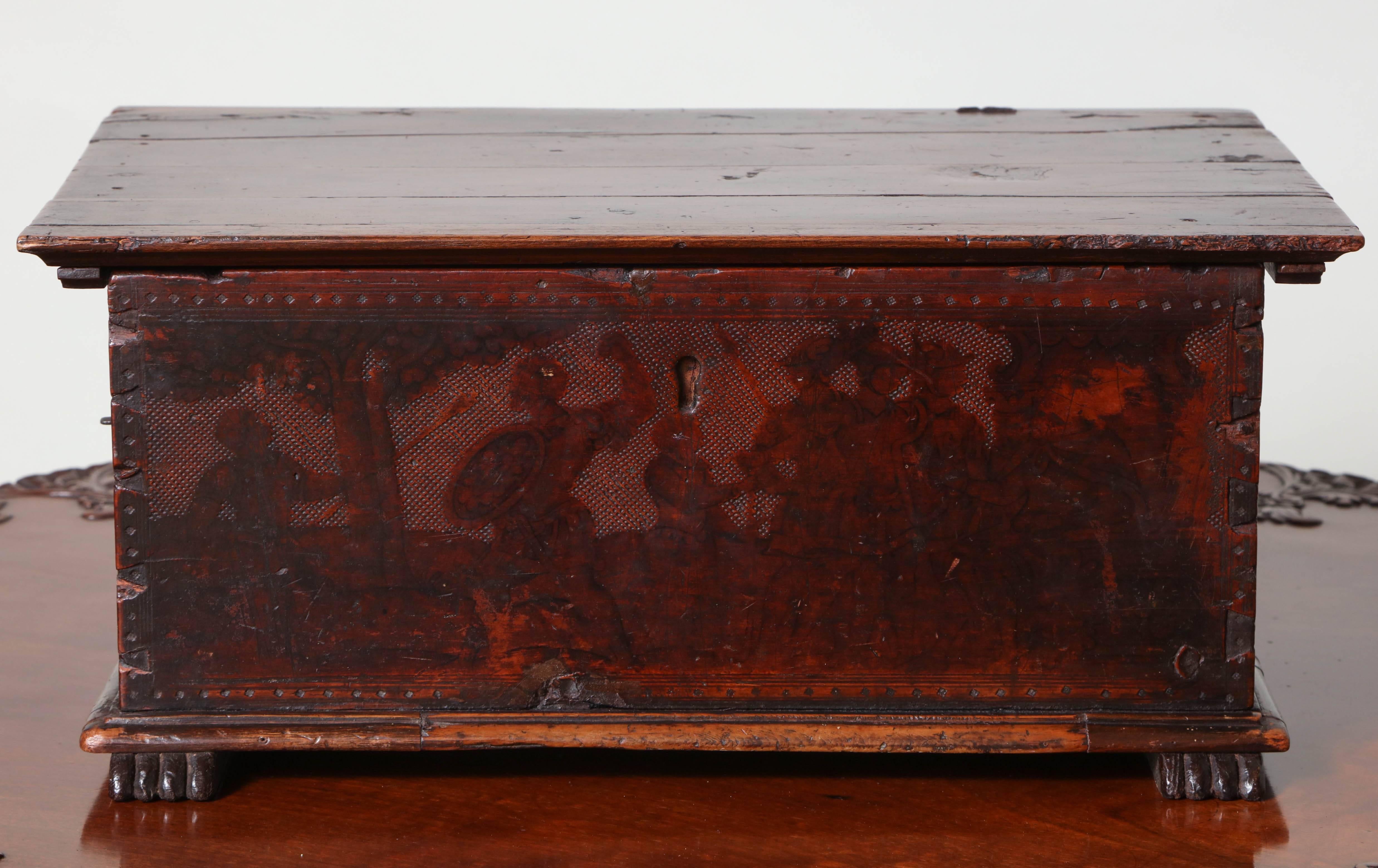 Good 17th century Venetian cedar wood box decorated with penwork and pokerwork drawings with classical figures, retaining rich old surface and original hardware.