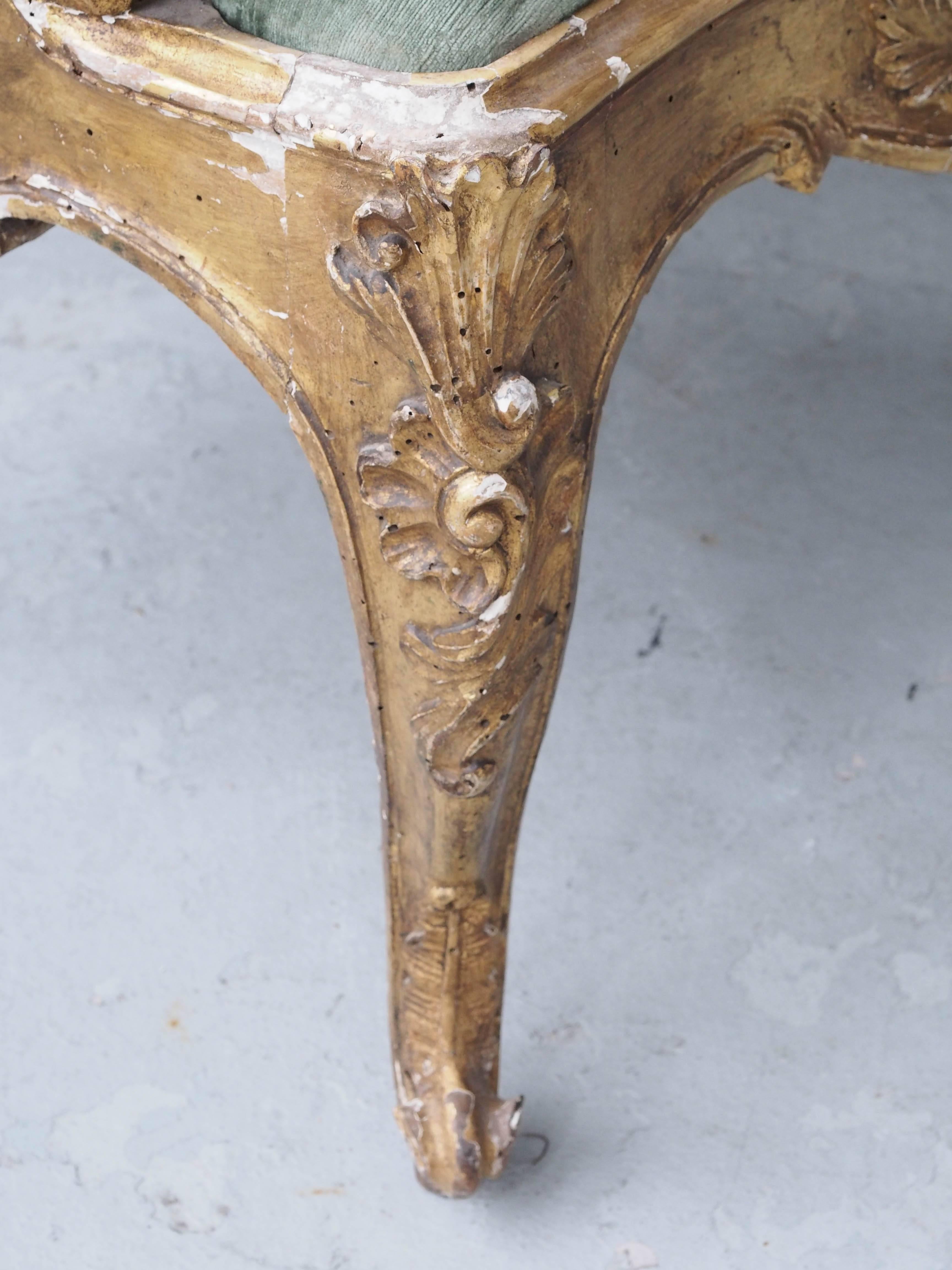Giltwood Continental Rococo Armchair In Fair Condition For Sale In Natchez, MS