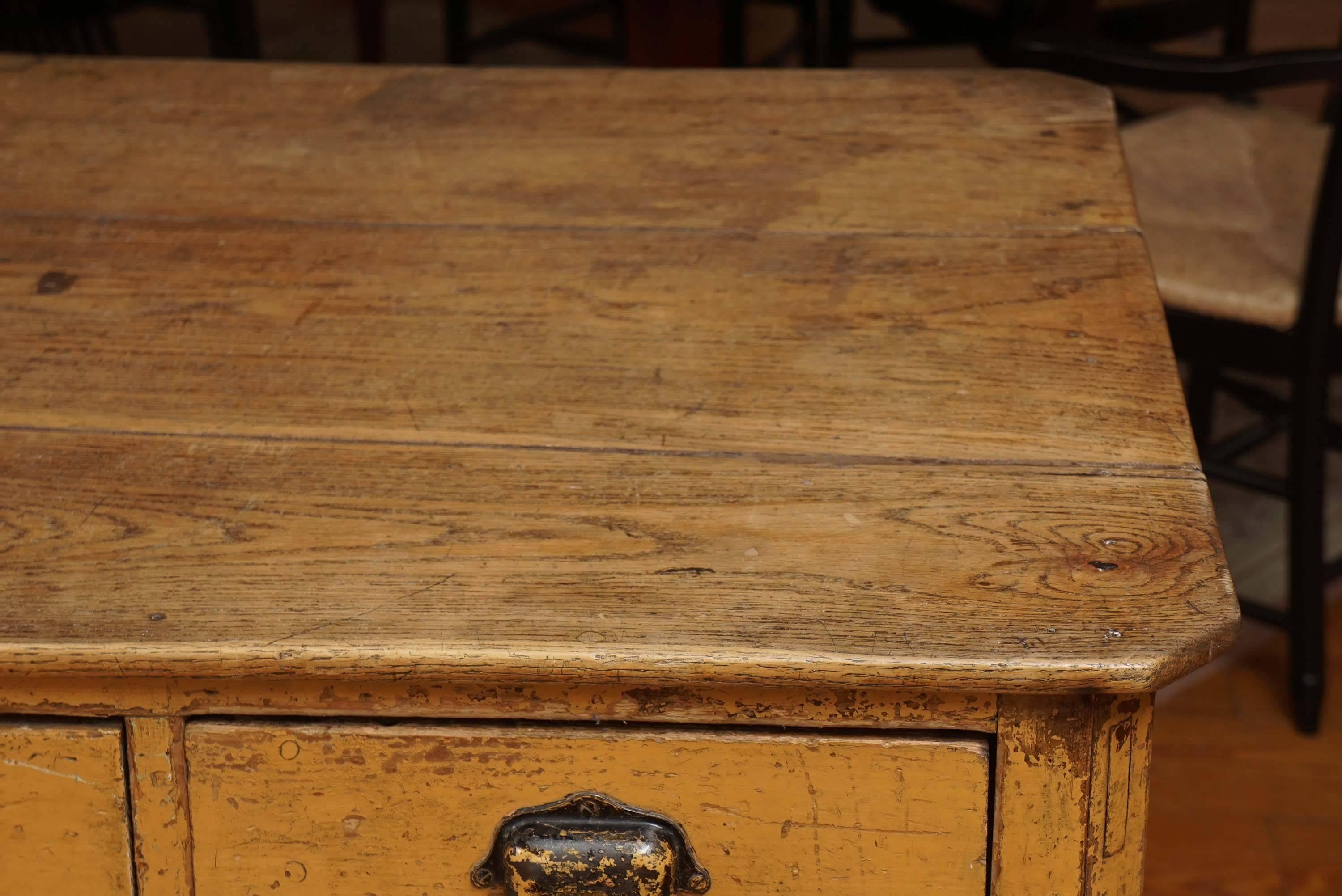 French Hardware Store Counter with Drawers on Both Sides In Excellent Condition In Sheffield, MA