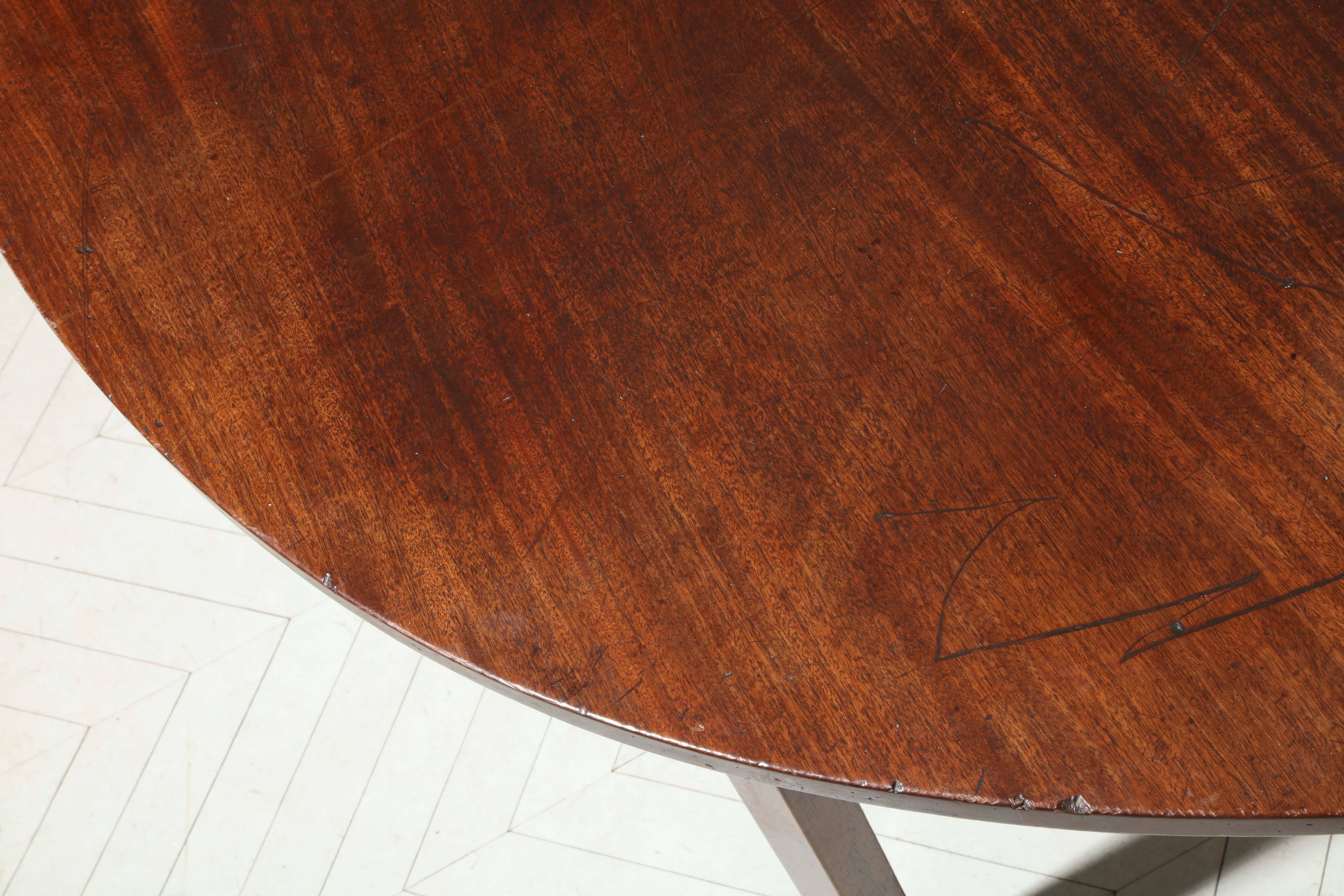 George III Mahogany Dining Table For Sale 4