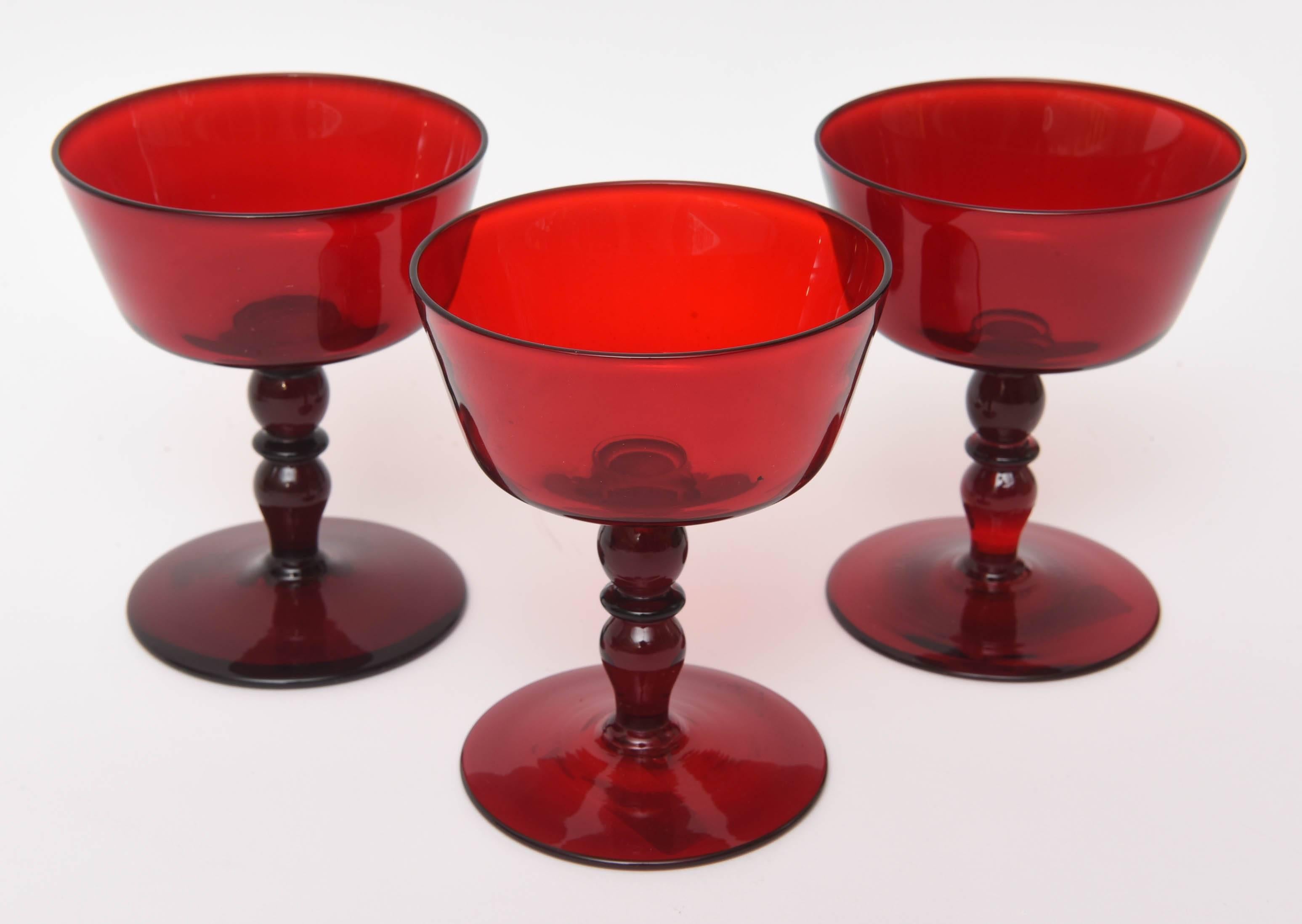 Mid-20th Century 12 Vibrant Mid-Century Modern Blown Red Champagne Coupes, Double Knob Stems