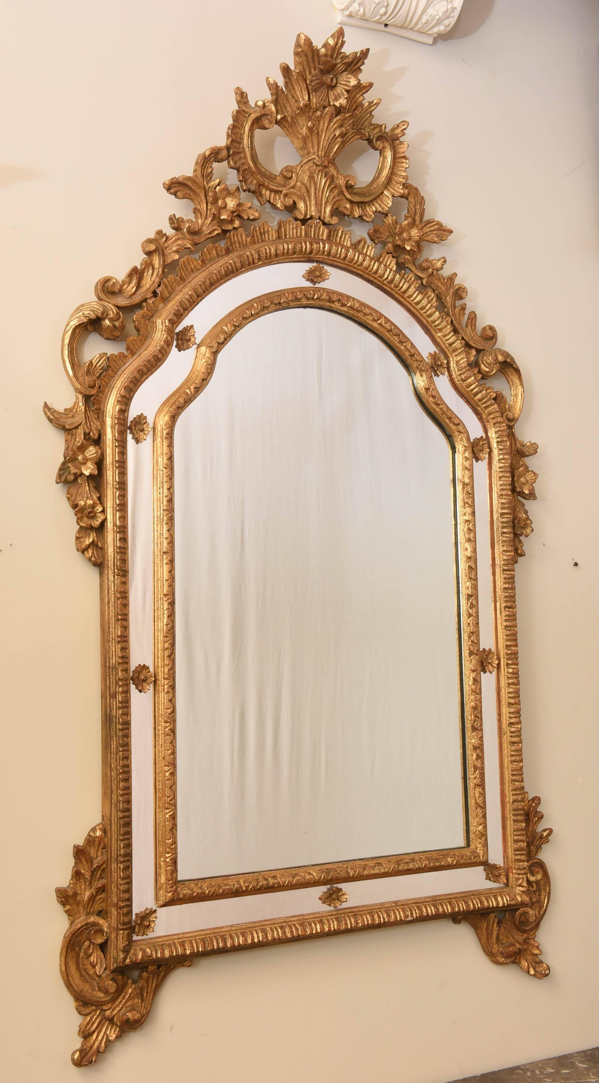 Italian Mirror in Foliate Giltwood Frame, Early 20th Century 5