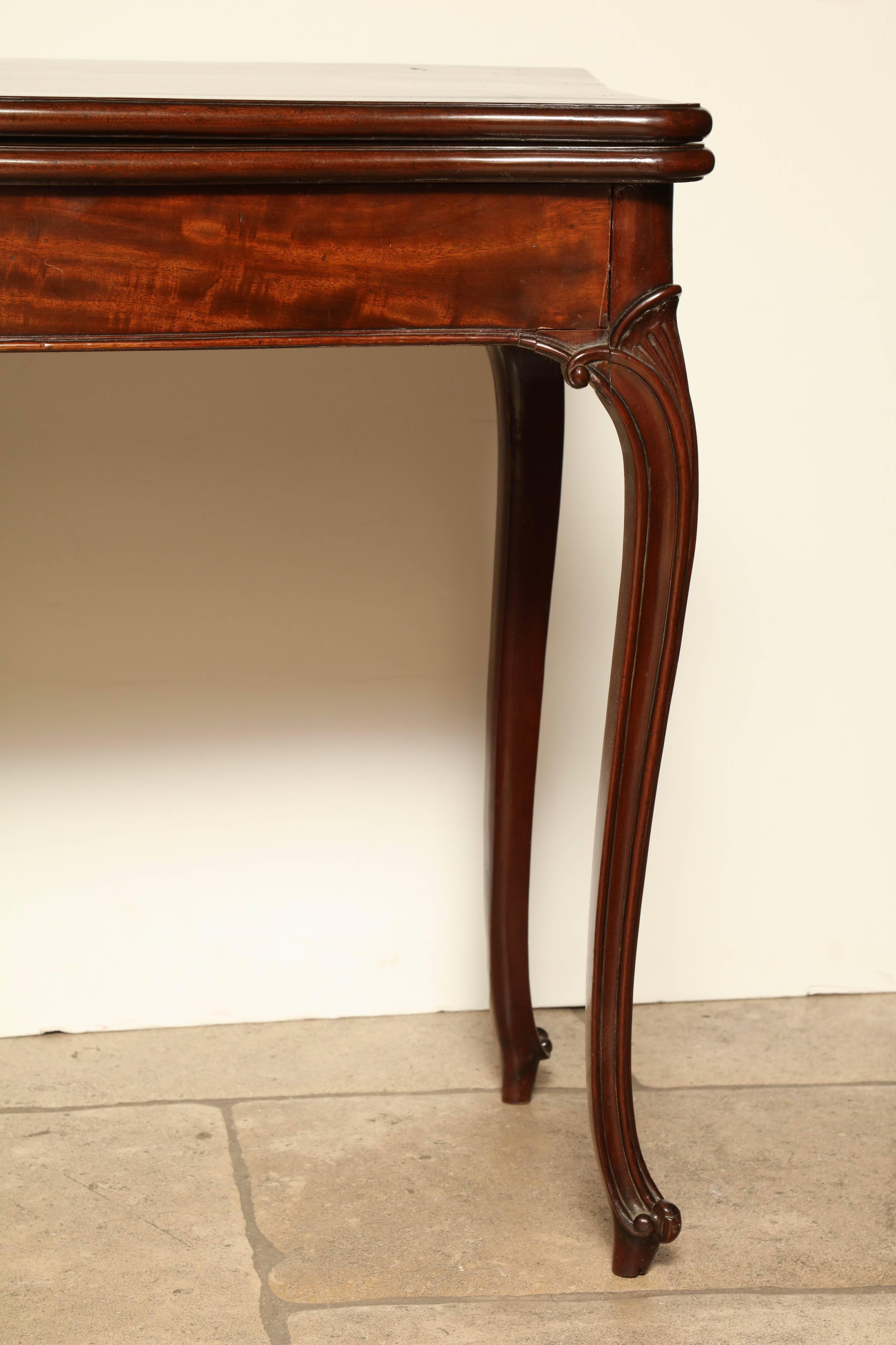 Fine English George III Mahogany Card Table In Excellent Condition In Westwood, NJ