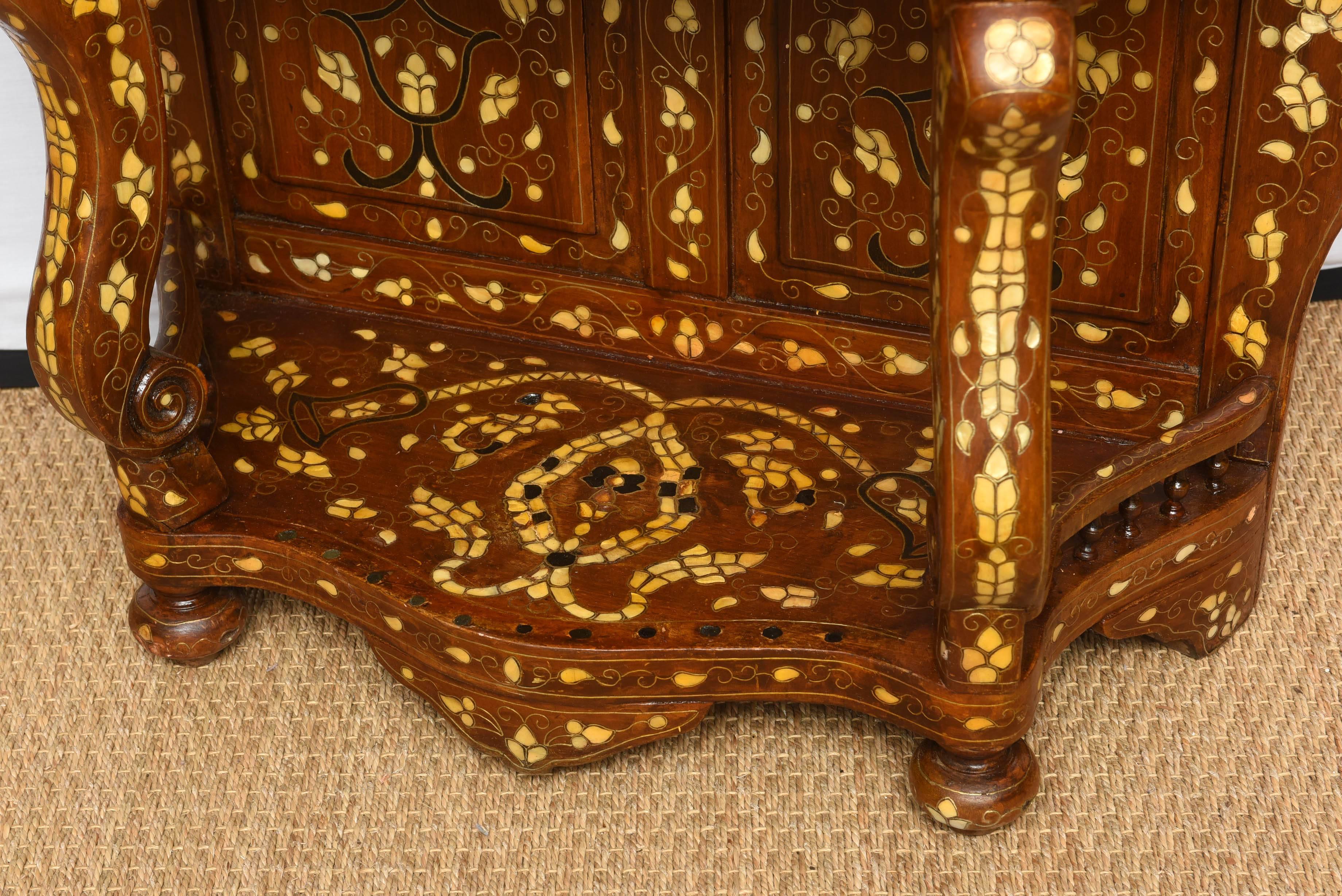 Syrian Mother-of Pearl-Inlaid Hardwood Console 3