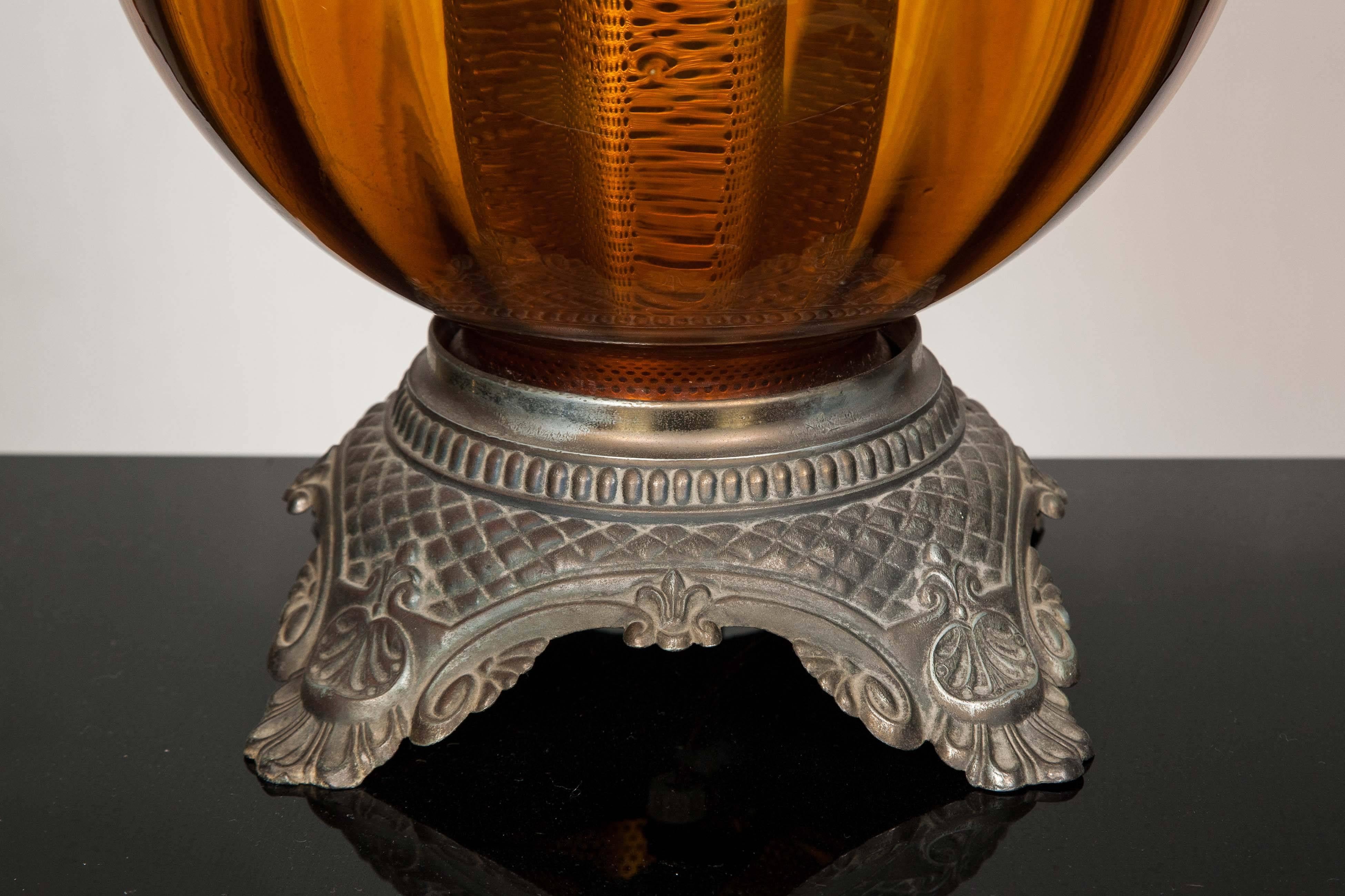 square lamp base with round shade