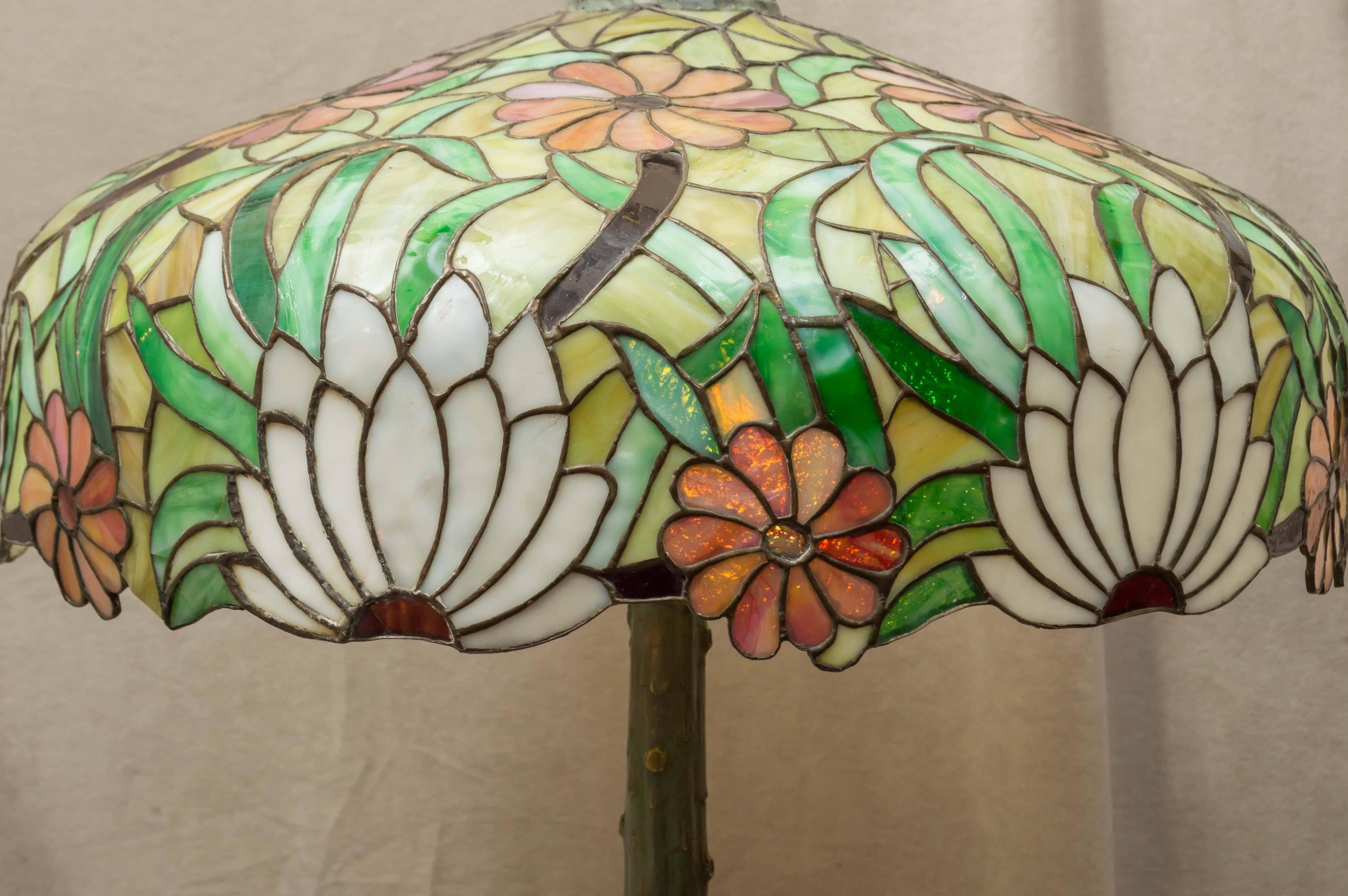 Hand-Crafted Large Leaded Glass Table Lamp, circa 1910 by the Miller Lamp Company