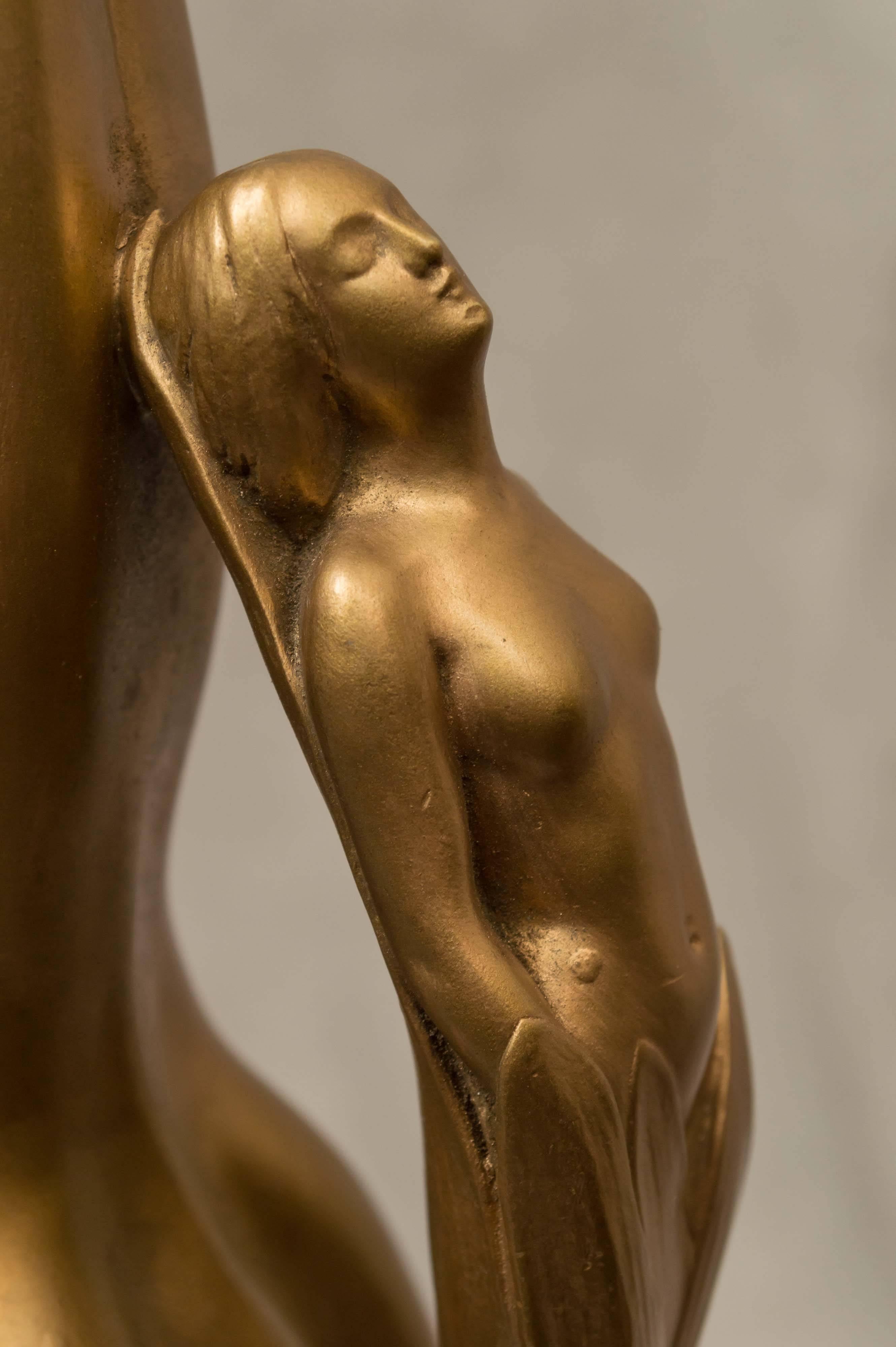 Art Nouveau Gilt Bronze Table Lamp, Three Nudes with Art Glass Shade ca. 1905 3
