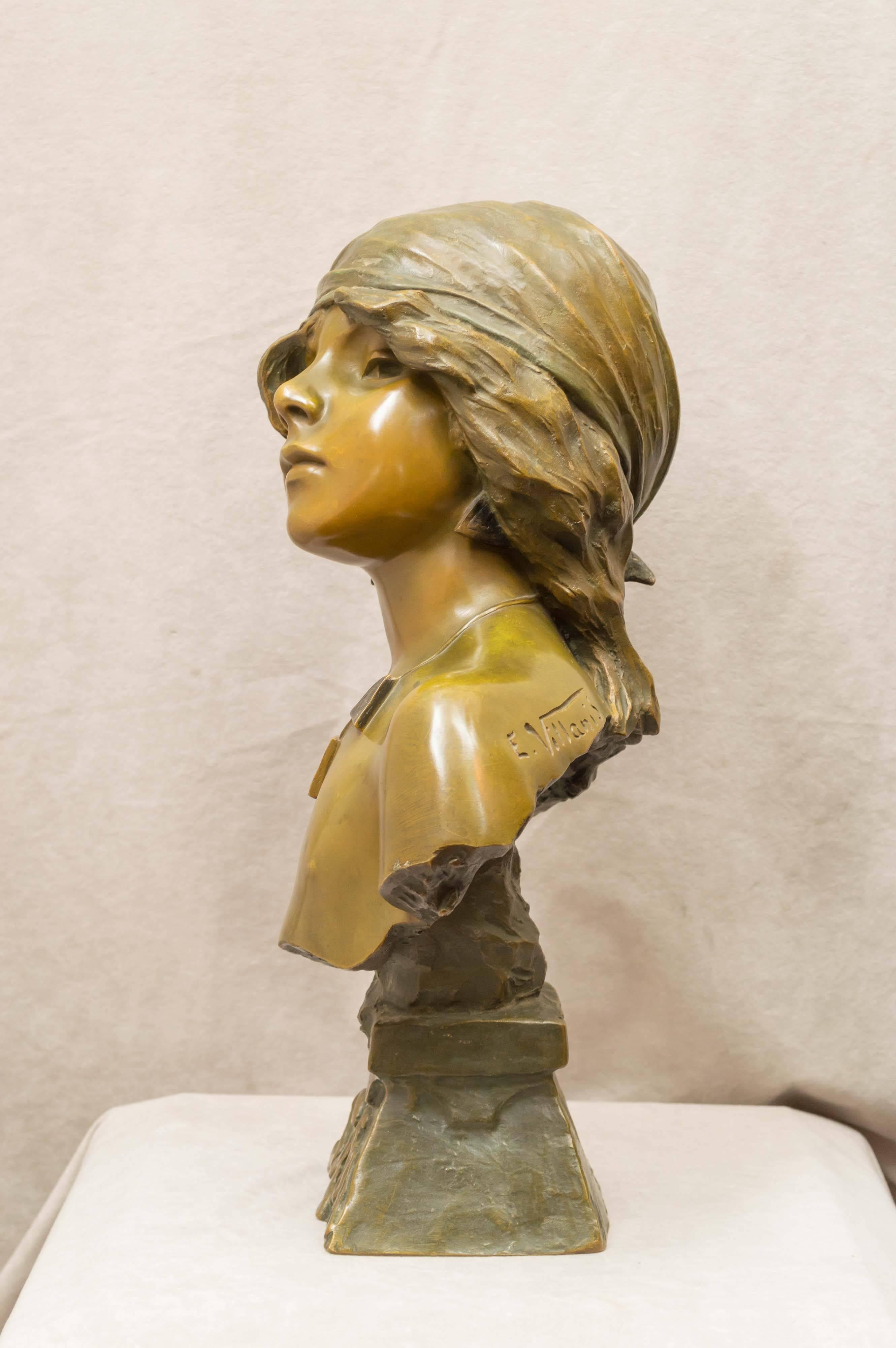 Villanis was one of the most prolific artists working in France during the turn of the 19th century. He is known for his beautiful women sculptures, which always have defined modelling and luscious patina. This particular model has an unusual light