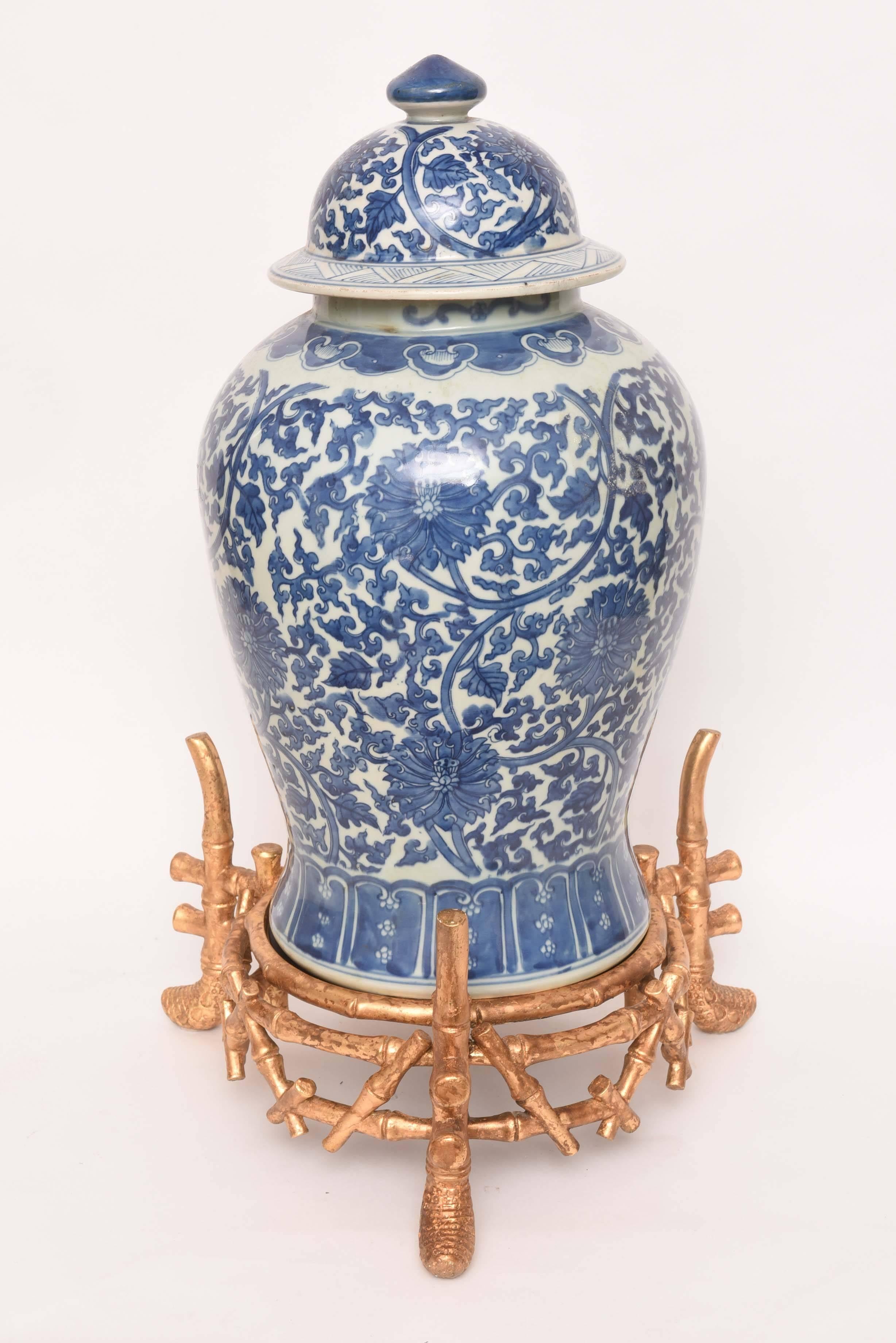 Chinese Blue and White Ginger Jar on Stand 2