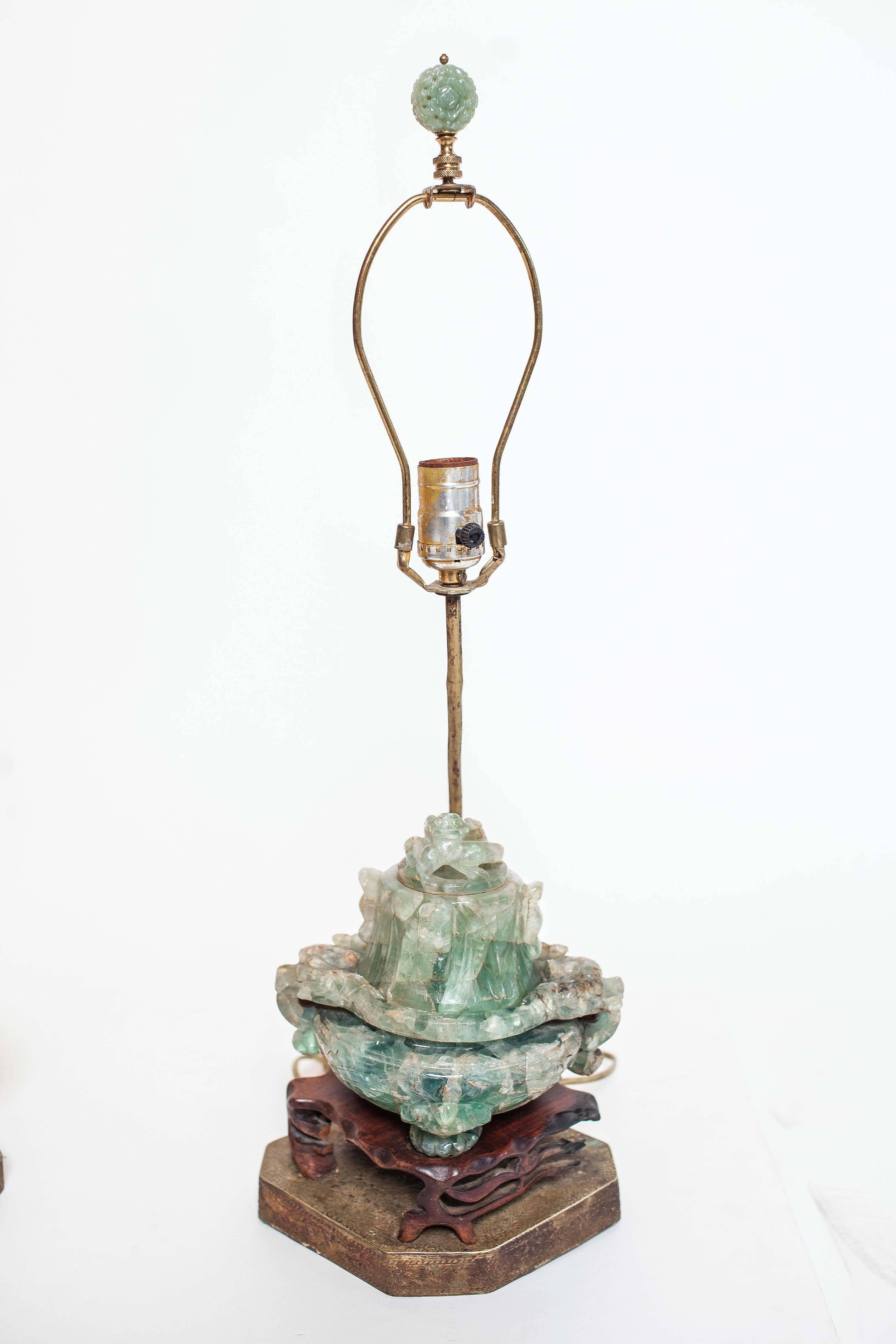 Carved 19th Century Chinese Pair of Madame Chiang Kai-Shek Quartz Lamps For Sale