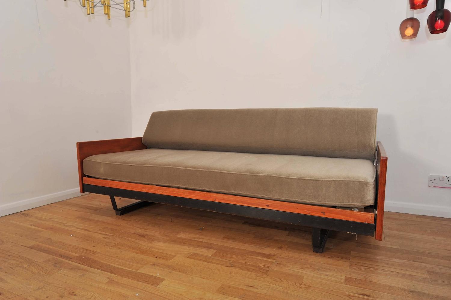 Robin Day Sofa Bed For Sale at 1stdibs