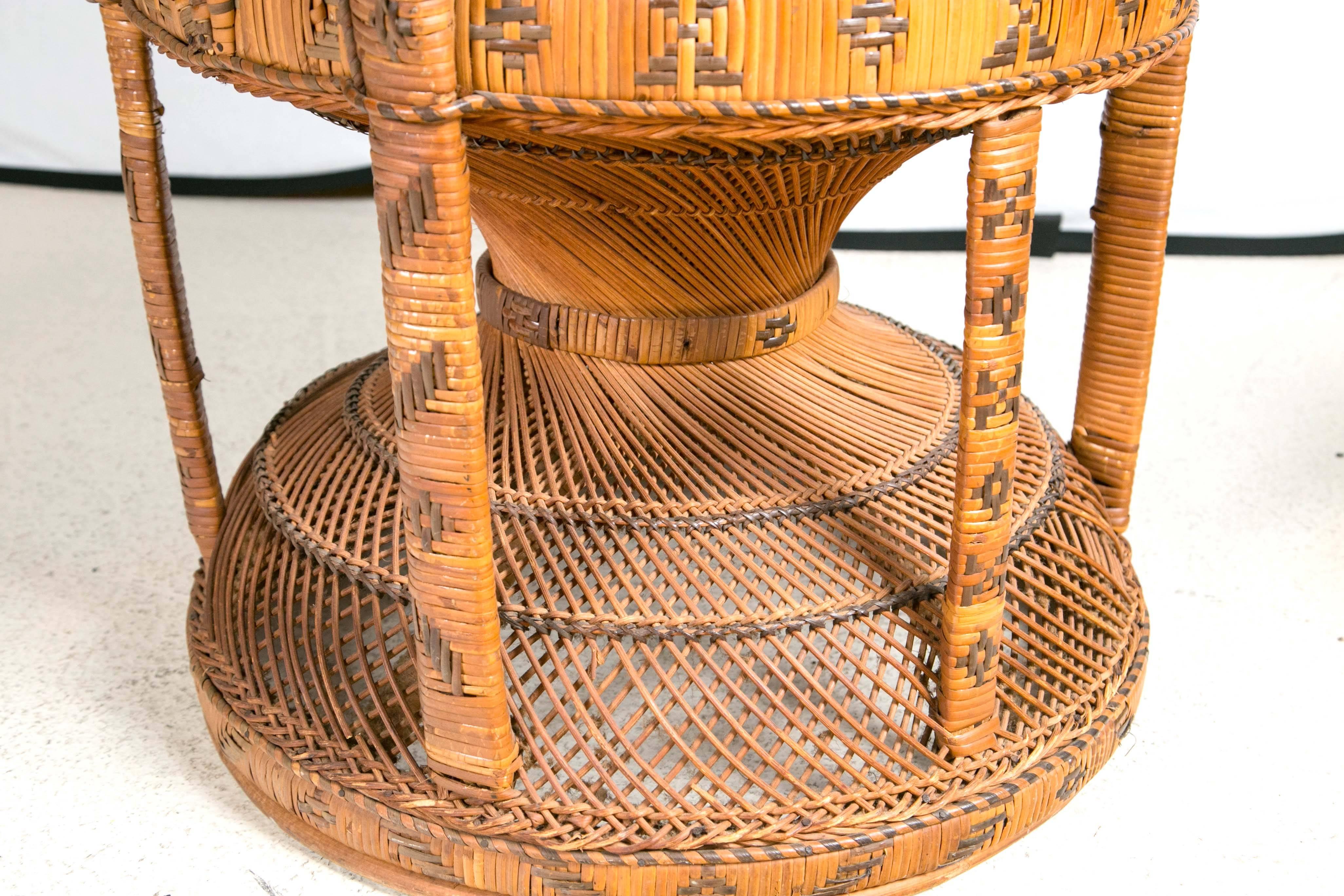 peacock chair rattan