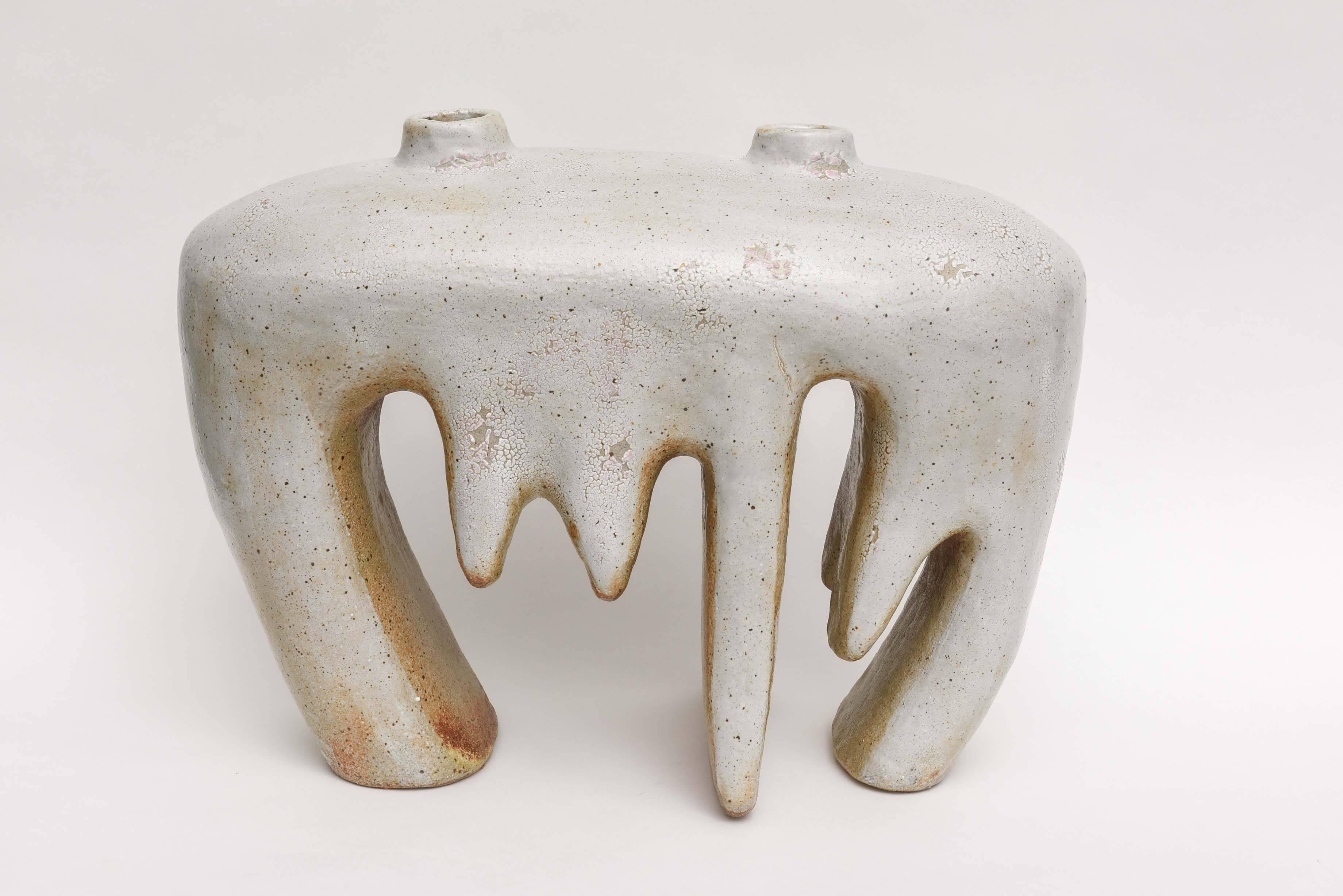 American modern ceramic vase of sculptural form by renowned California artist Daric Harvie.