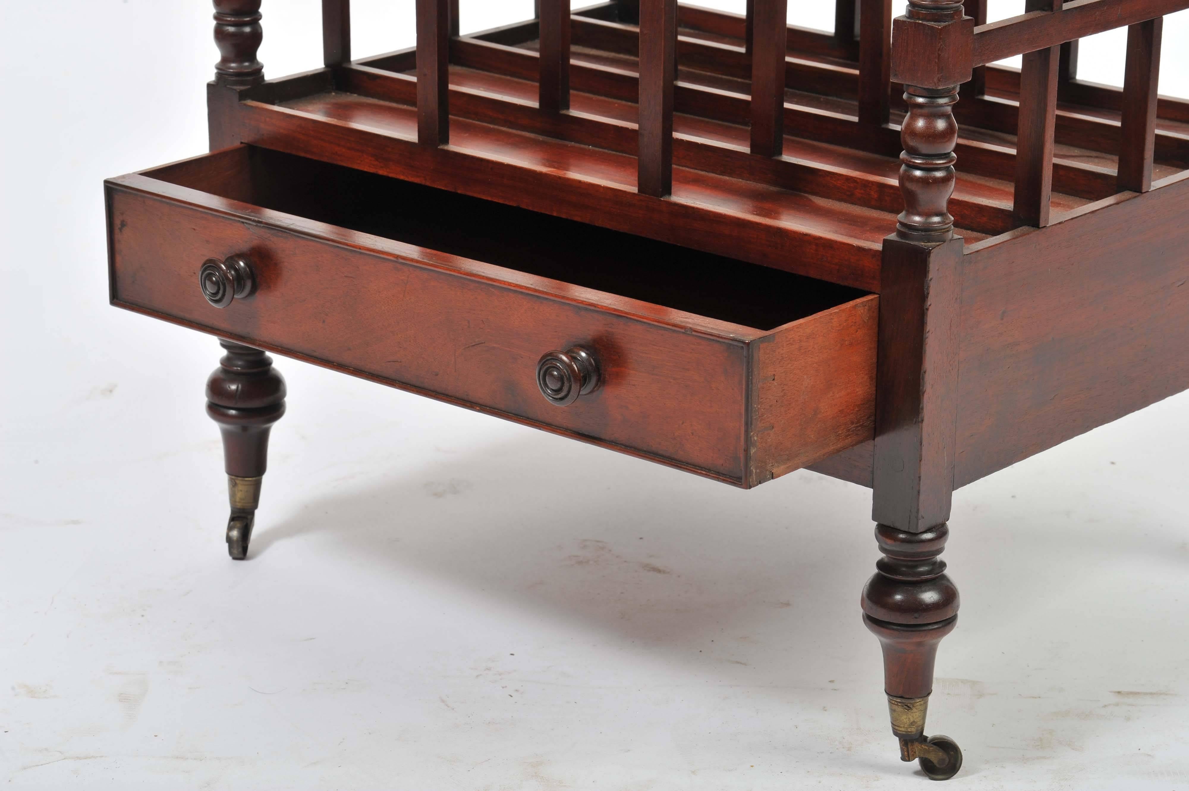 Regency Mahogany Canterbury In Good Condition In Brighton, Sussex