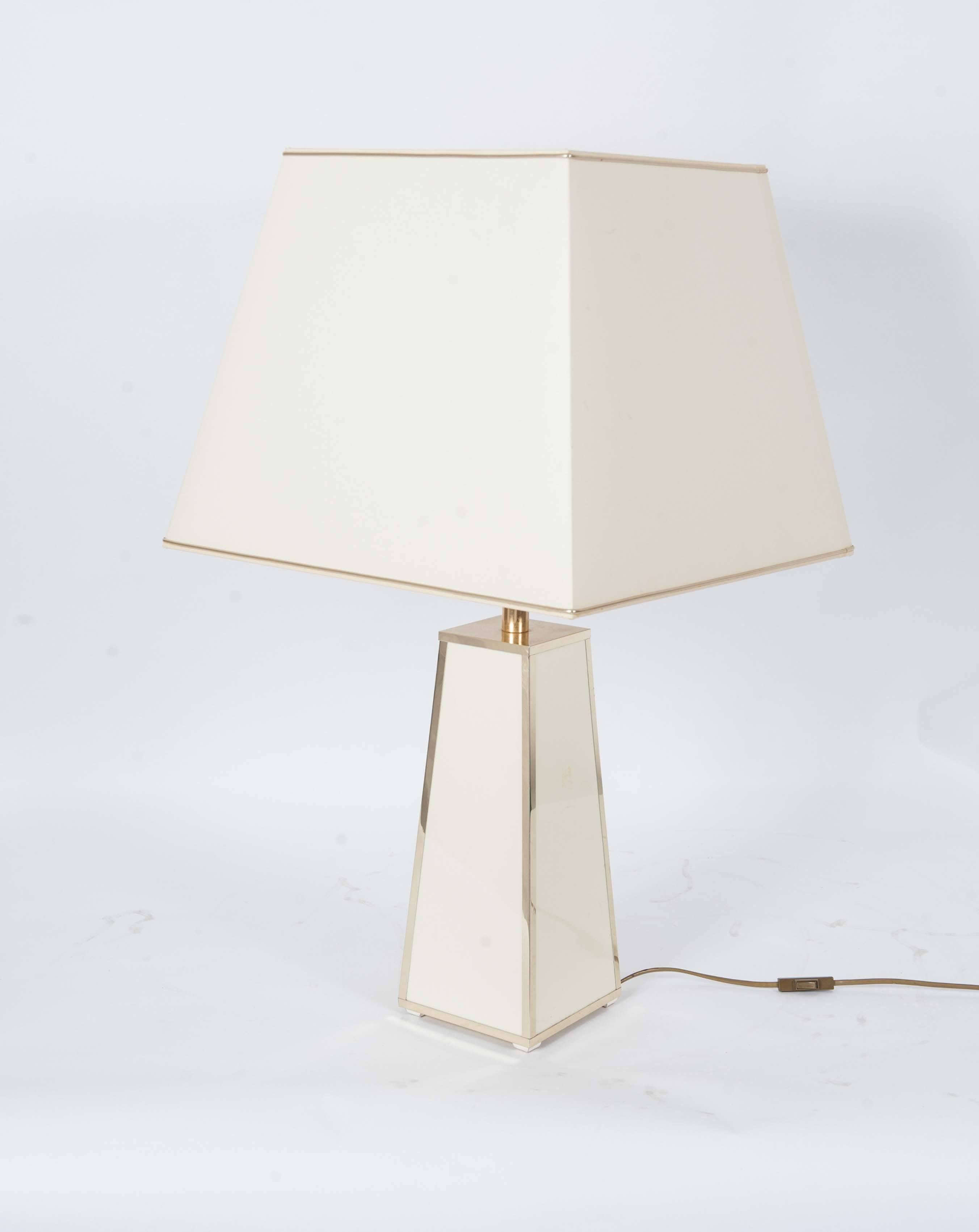 Italian Creme Colored Hollywood Regency Table Lamp with Gold Colored Details For Sale