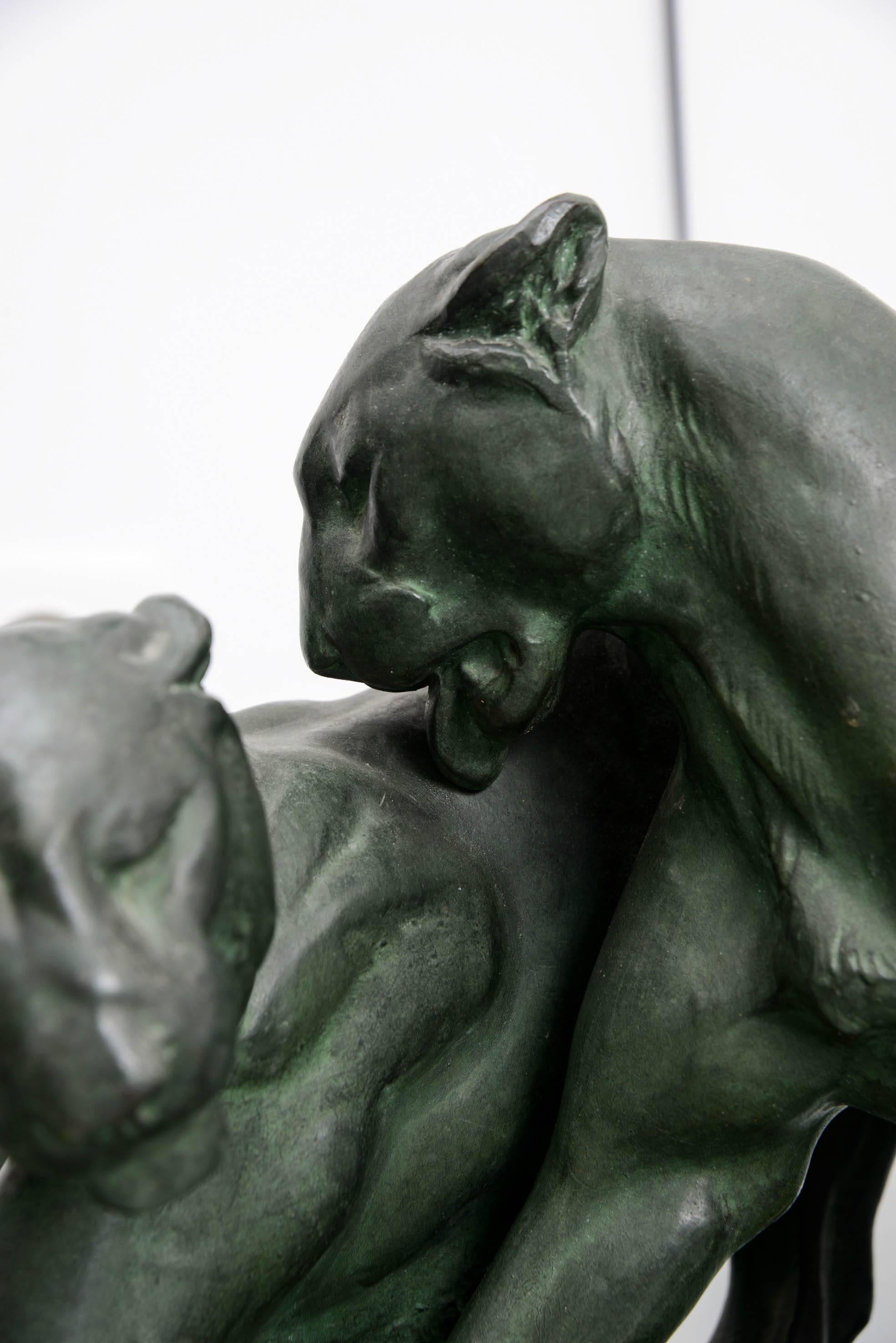 French Art Deco Panthers Sculpture by Plagnet, circa 1930 3