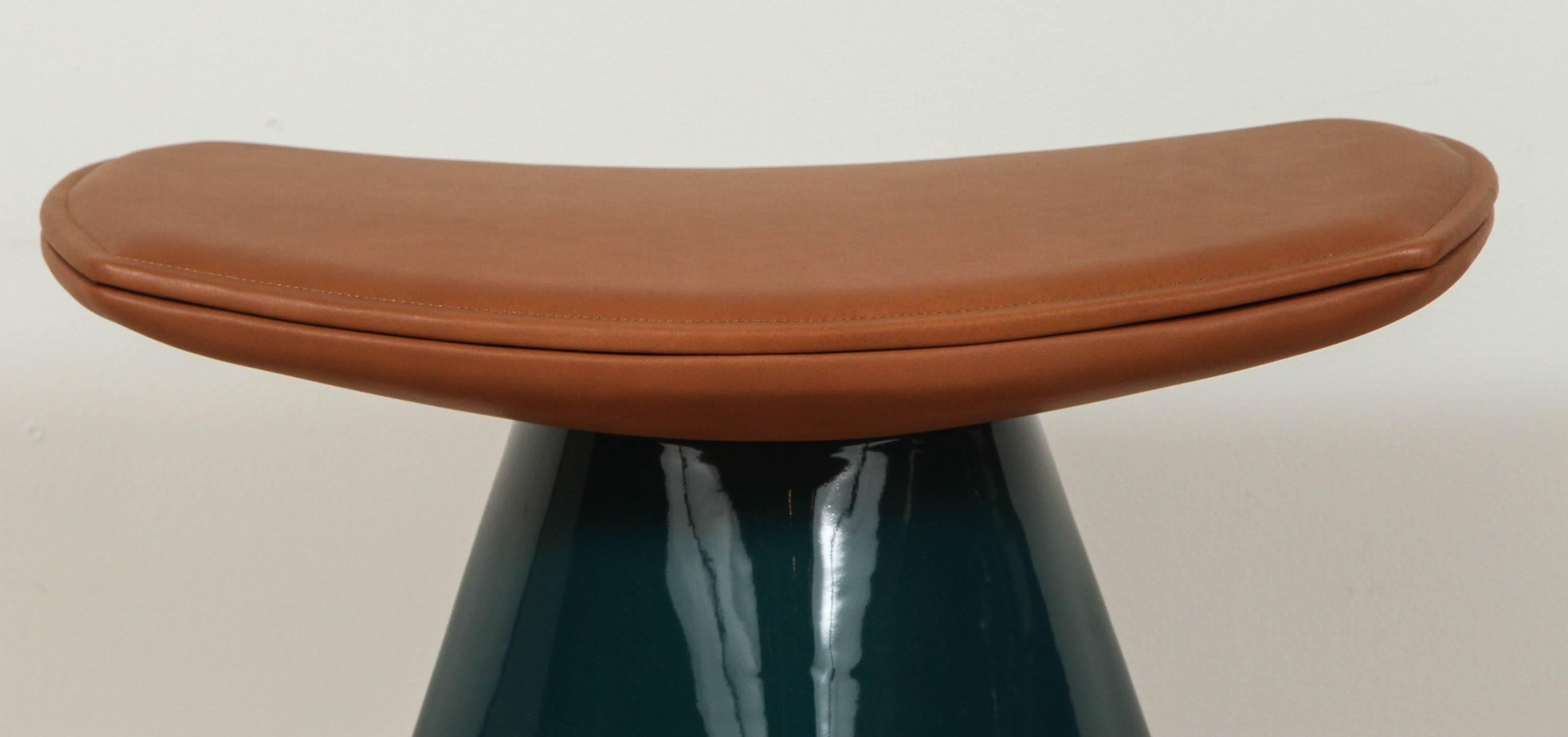 French Dam Stool by Collection Particulière