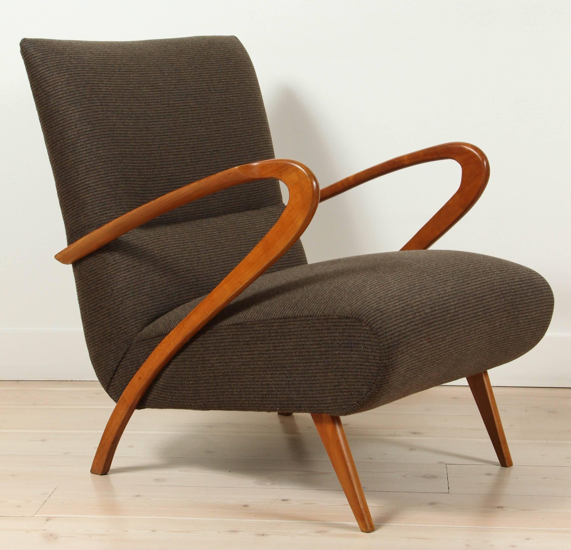 Mid-Century Modern Pair of Cashmere Italian Lounge Chairs