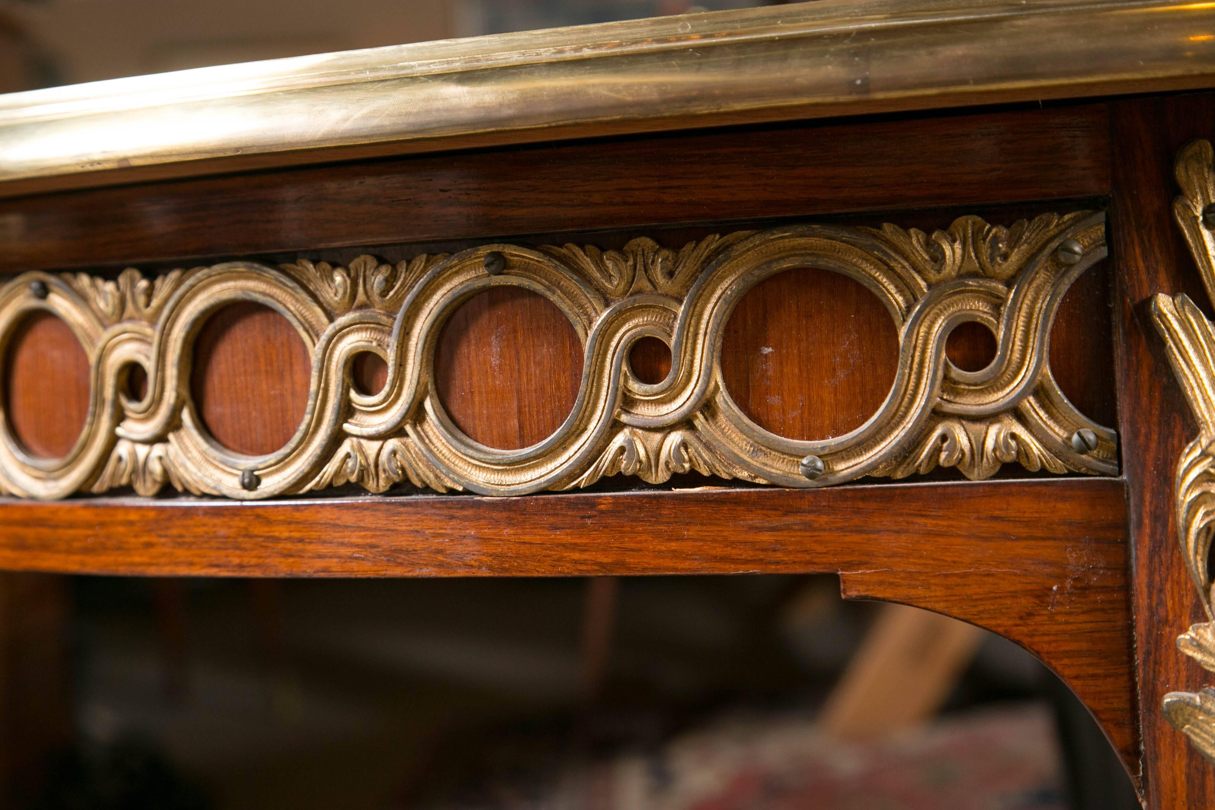 Louis XV Style Bronze-Mounted Dining Table in the Manner of Francois Linke In Good Condition In Stamford, CT