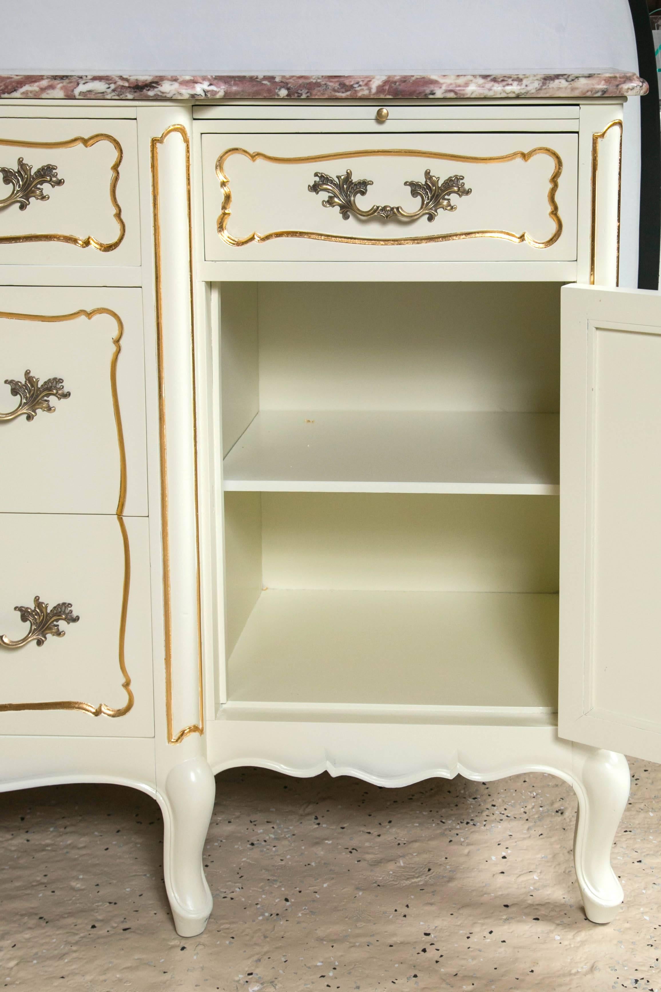 American Custom Quality White Marble-Top Paint Decorated and Giltwood Sideboard Dresser For Sale
