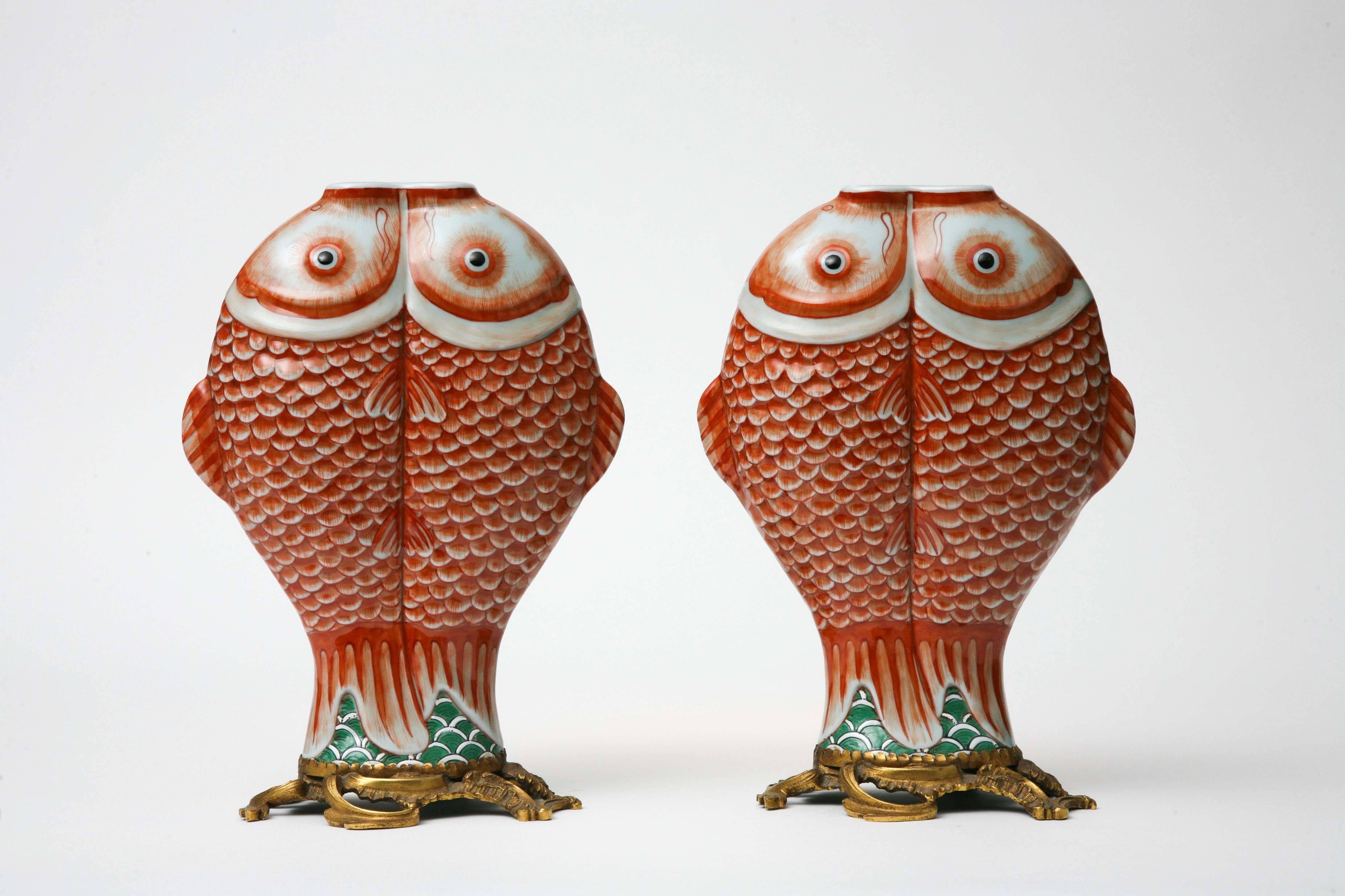 Pair of Double Carp Chinese Bronze-Mounted Export Porcelain, Qing Dynasty In Excellent Condition In Miami Beach, FL