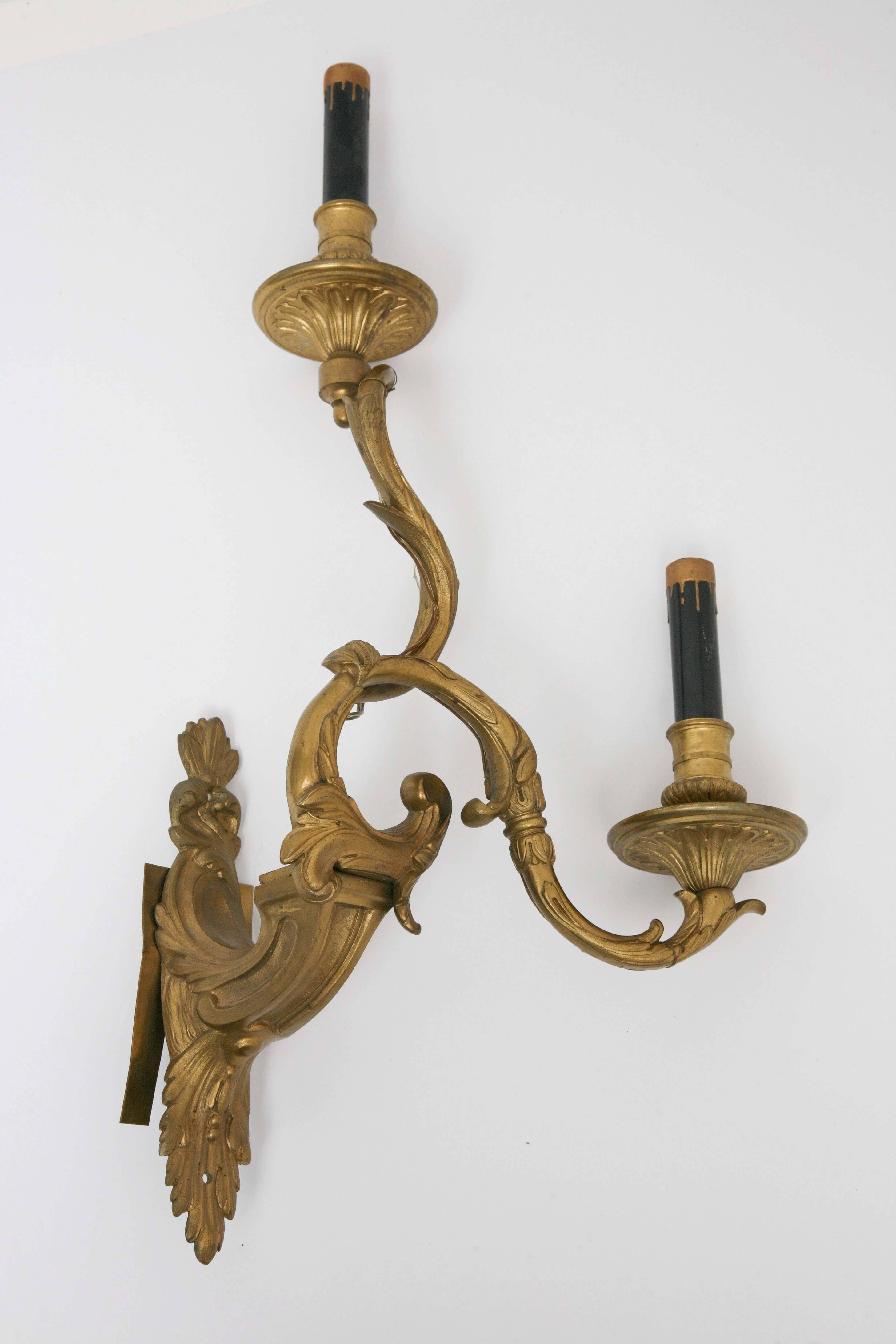Antique French Neoclassic Henri Vian Gilt Bronze Appliqués Wall Sconces, Signed In Good Condition For Sale In Miami, FL