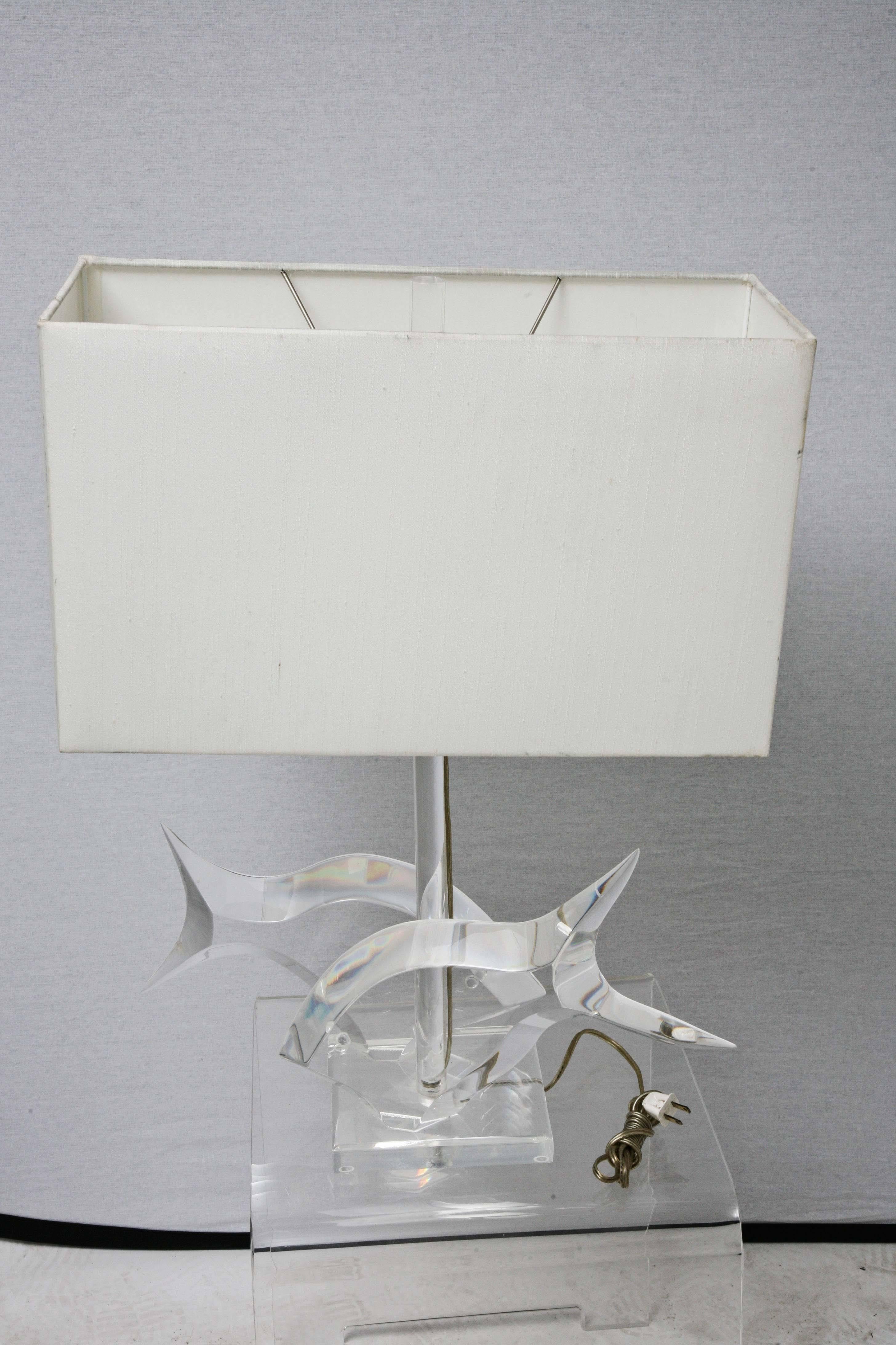 Pair of Mid-Century Modern Van Teal Sculptural Lucite Fish Table Lamps 3