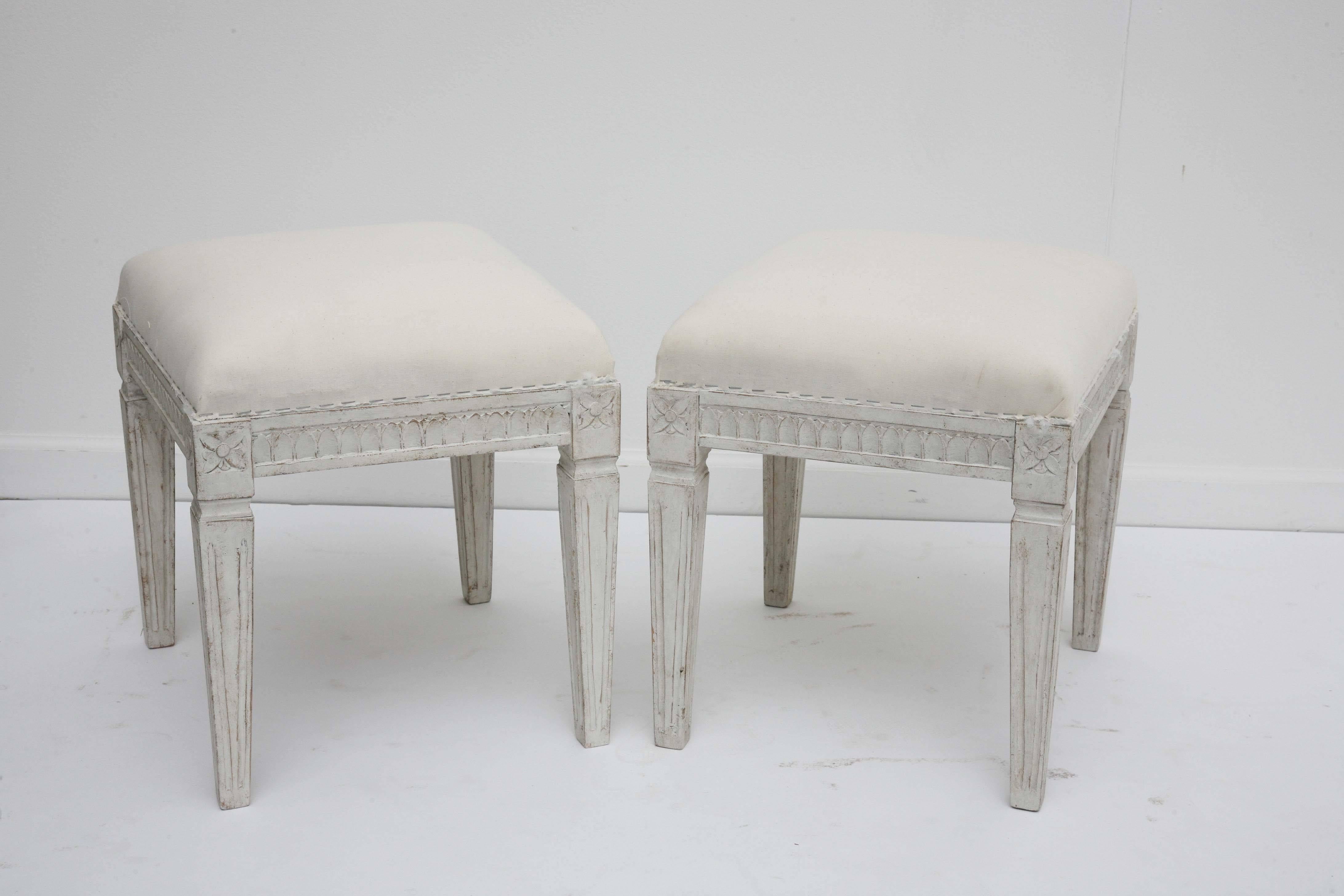 Pair of 19th Century Antique Swedish Painted Stools In Good Condition In West Palm Beach, FL