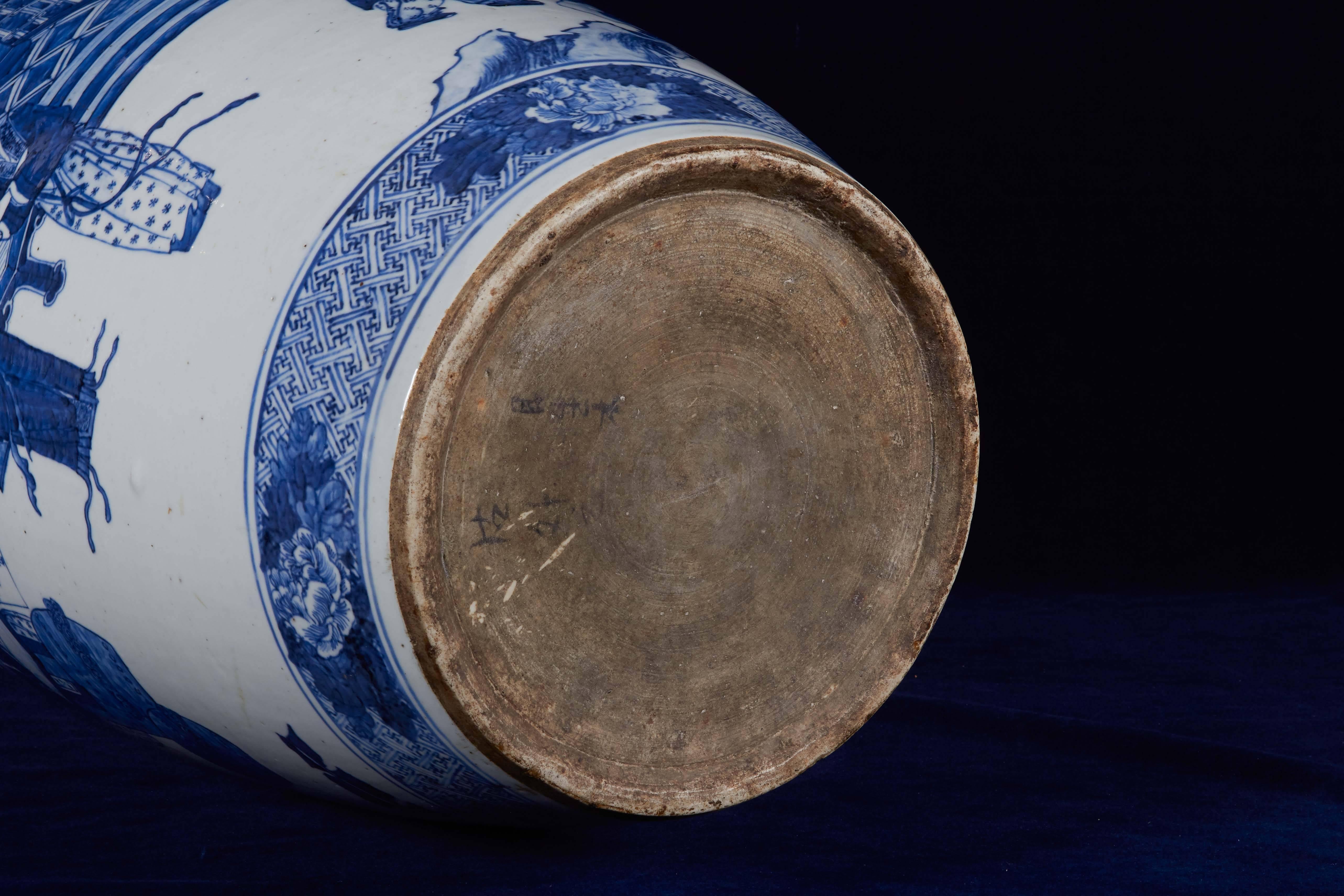 Large Chinese Porcelain Figural Blue and White Vase, 19th Century 5