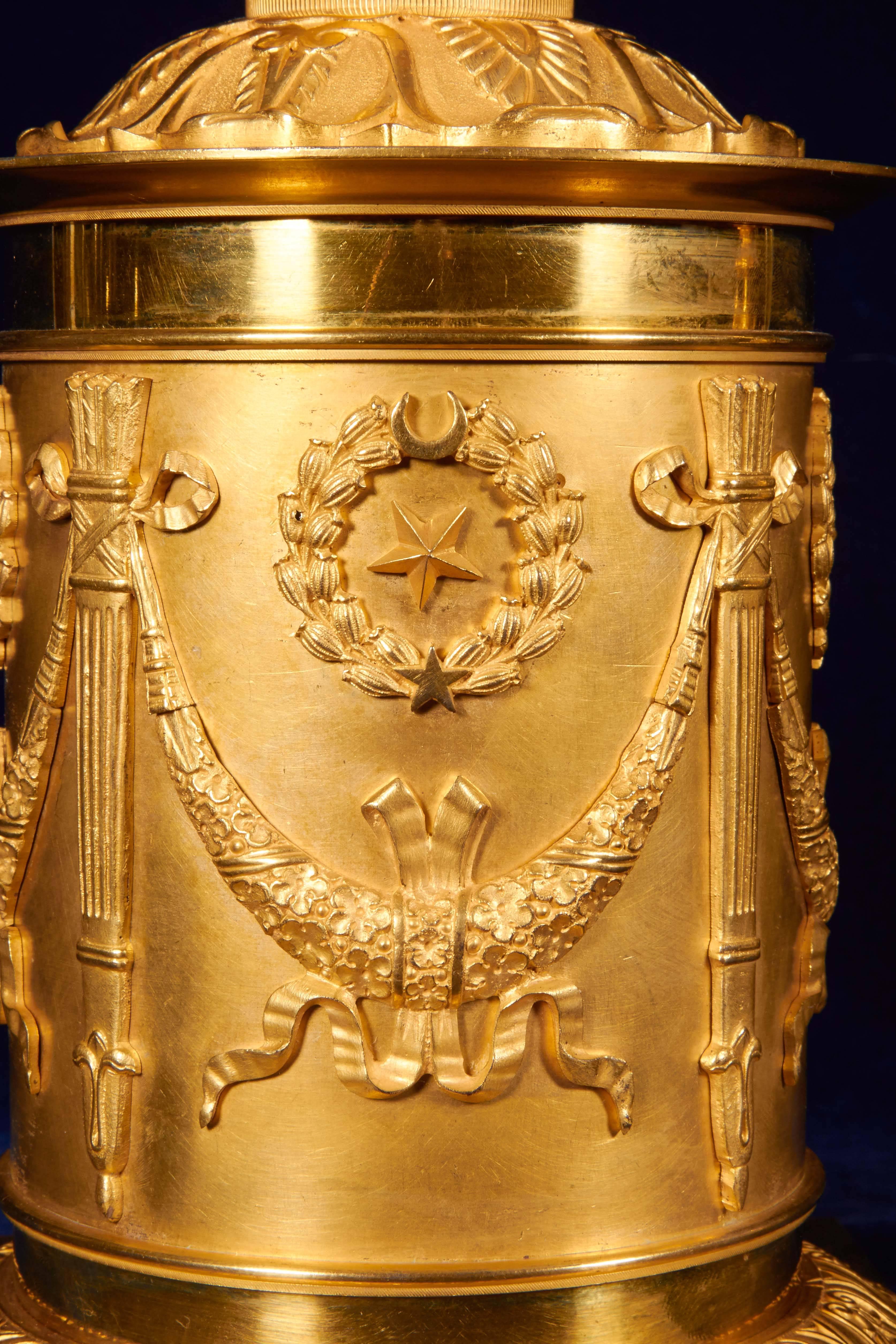 Paire de candélabres figuratifs en bronze Dor d'époque Empire français, vers 1810 2