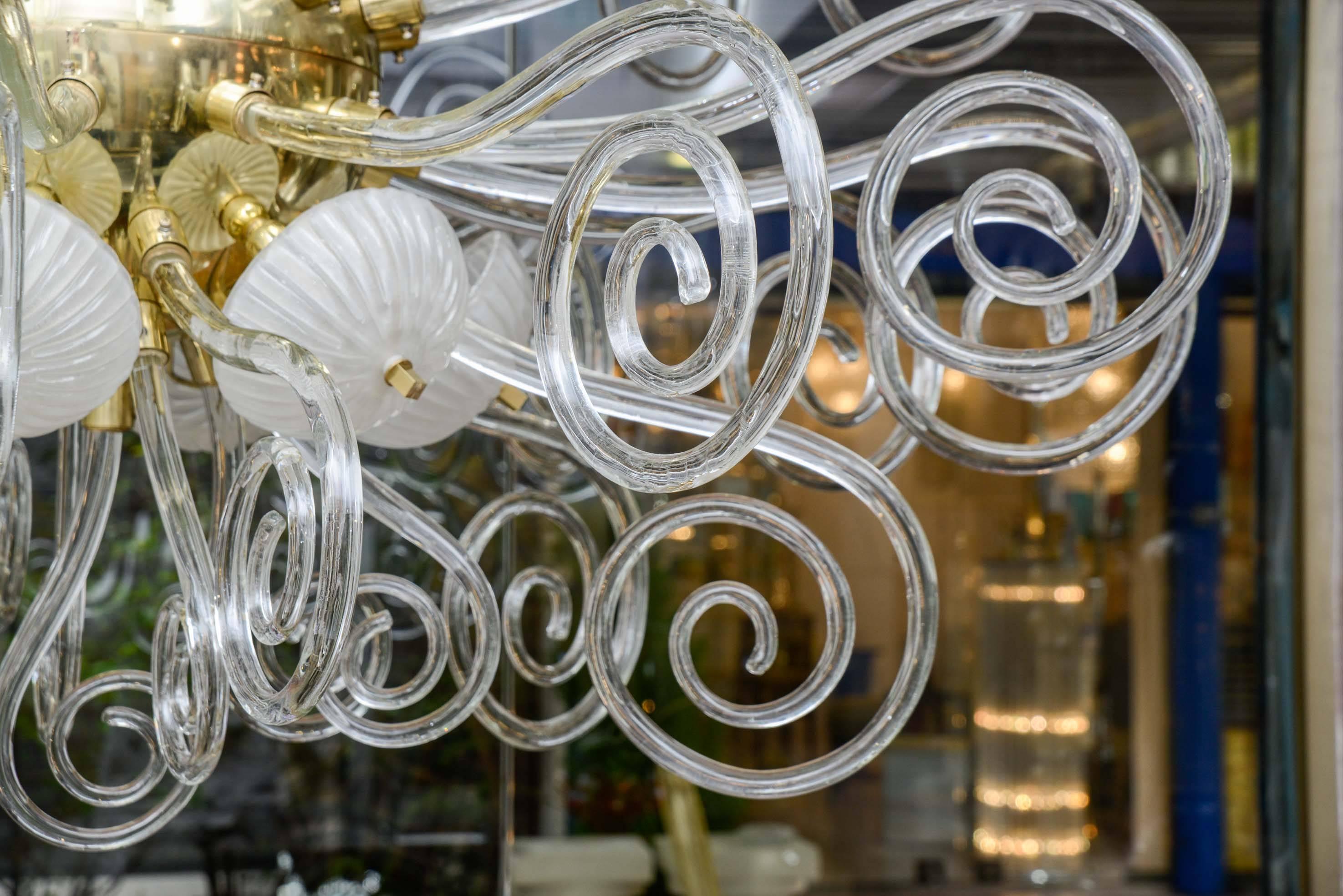 Chandelier in Murano glass.