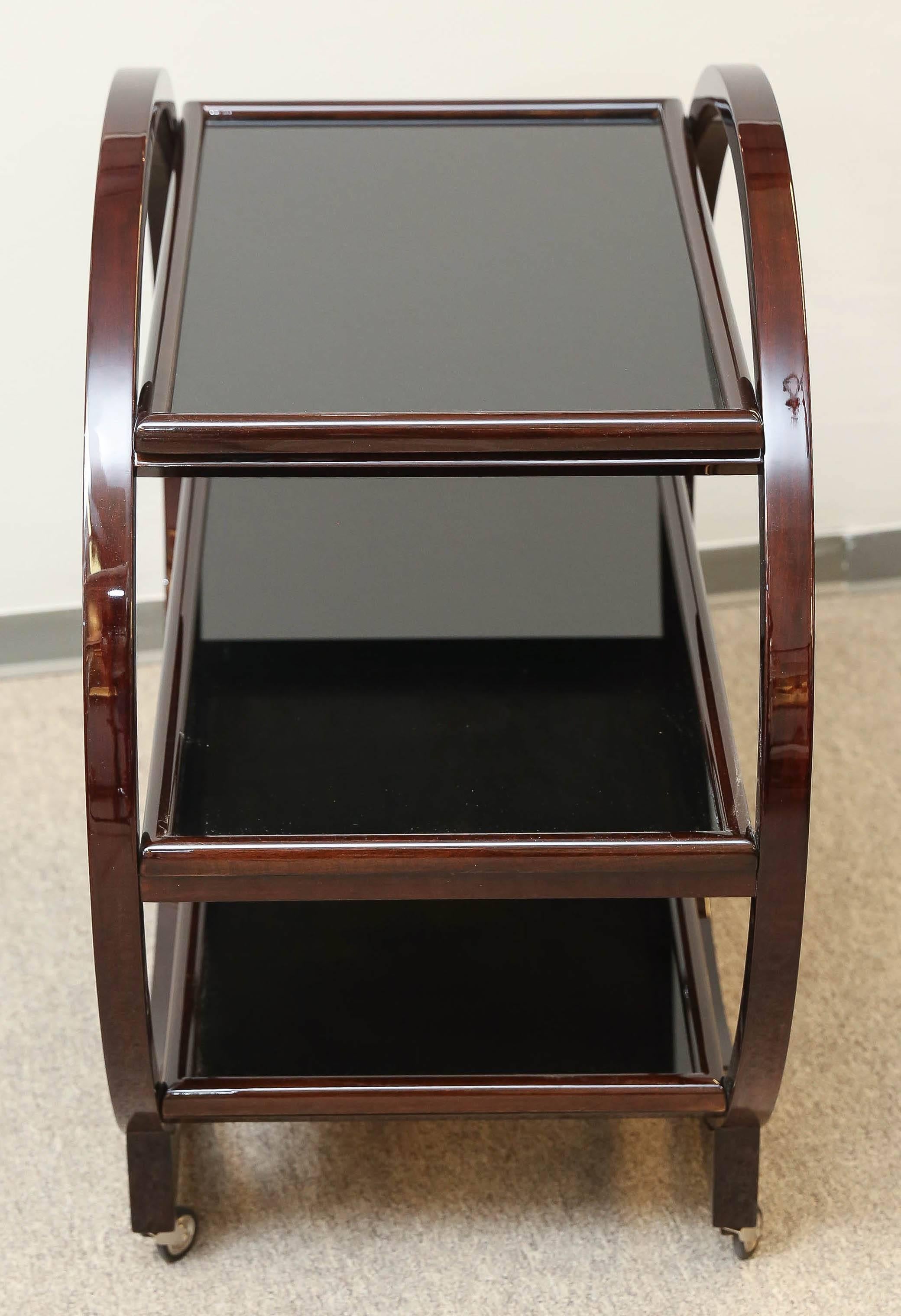 Art Deco Walnut Bar or Serving Cart In Excellent Condition In Houston, TX