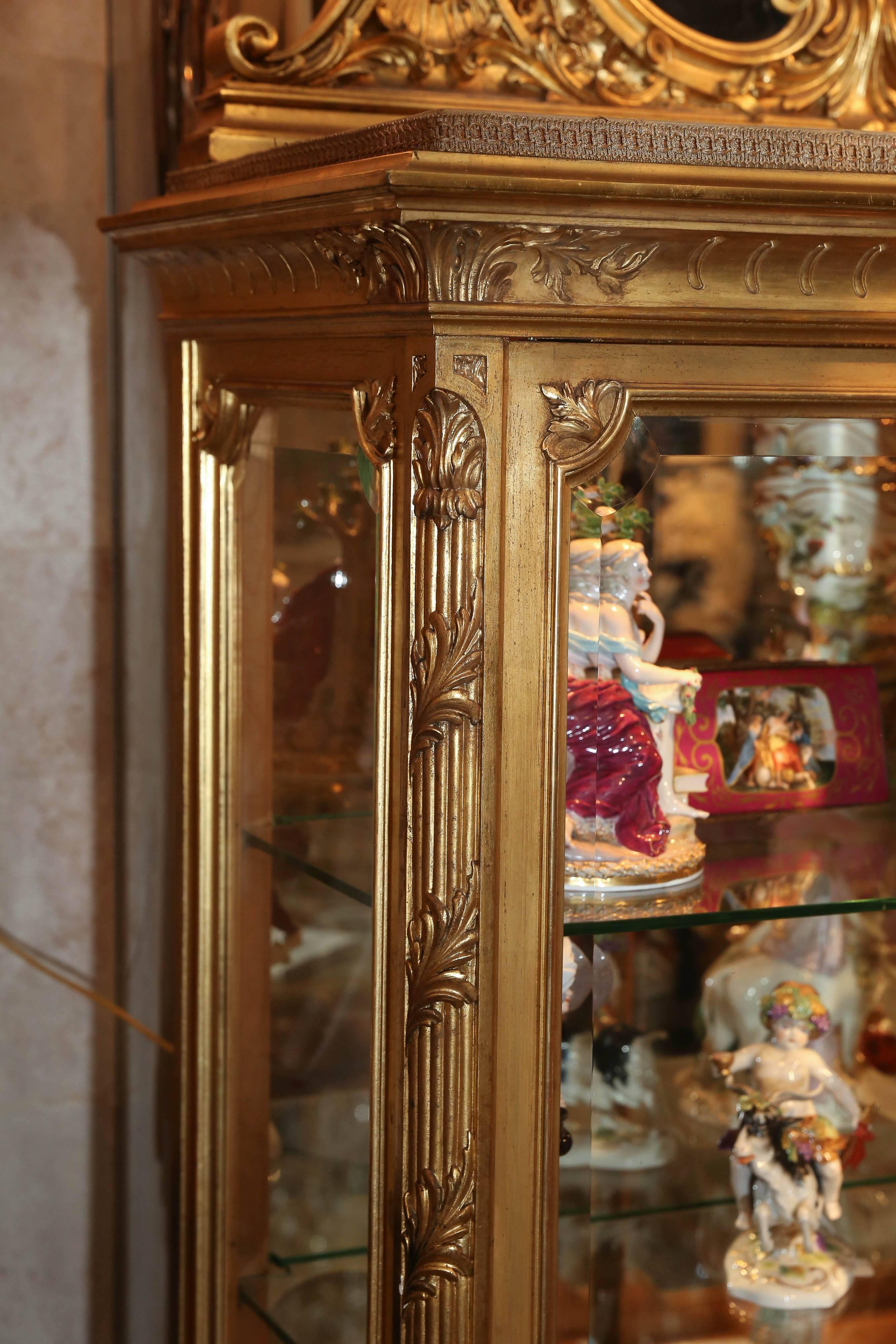 Italian Giltwood Vitrine 'Display Cabinet, ' 19th Century; carved wood In Excellent Condition In Houston, TX