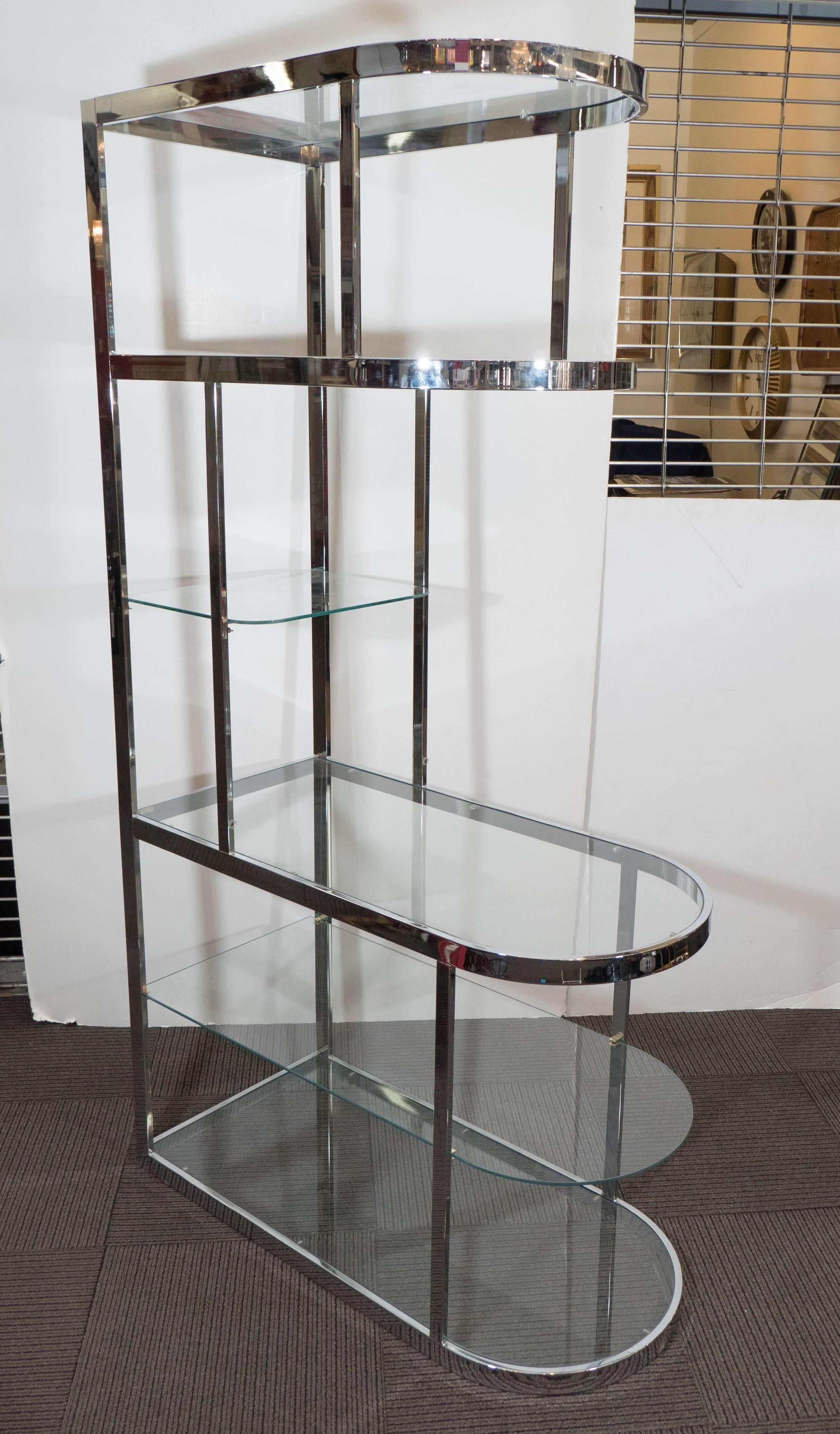 Streamlined Chrome Etagere and Room Divider in the Style of Milo Baughman In Excellent Condition In New York, NY