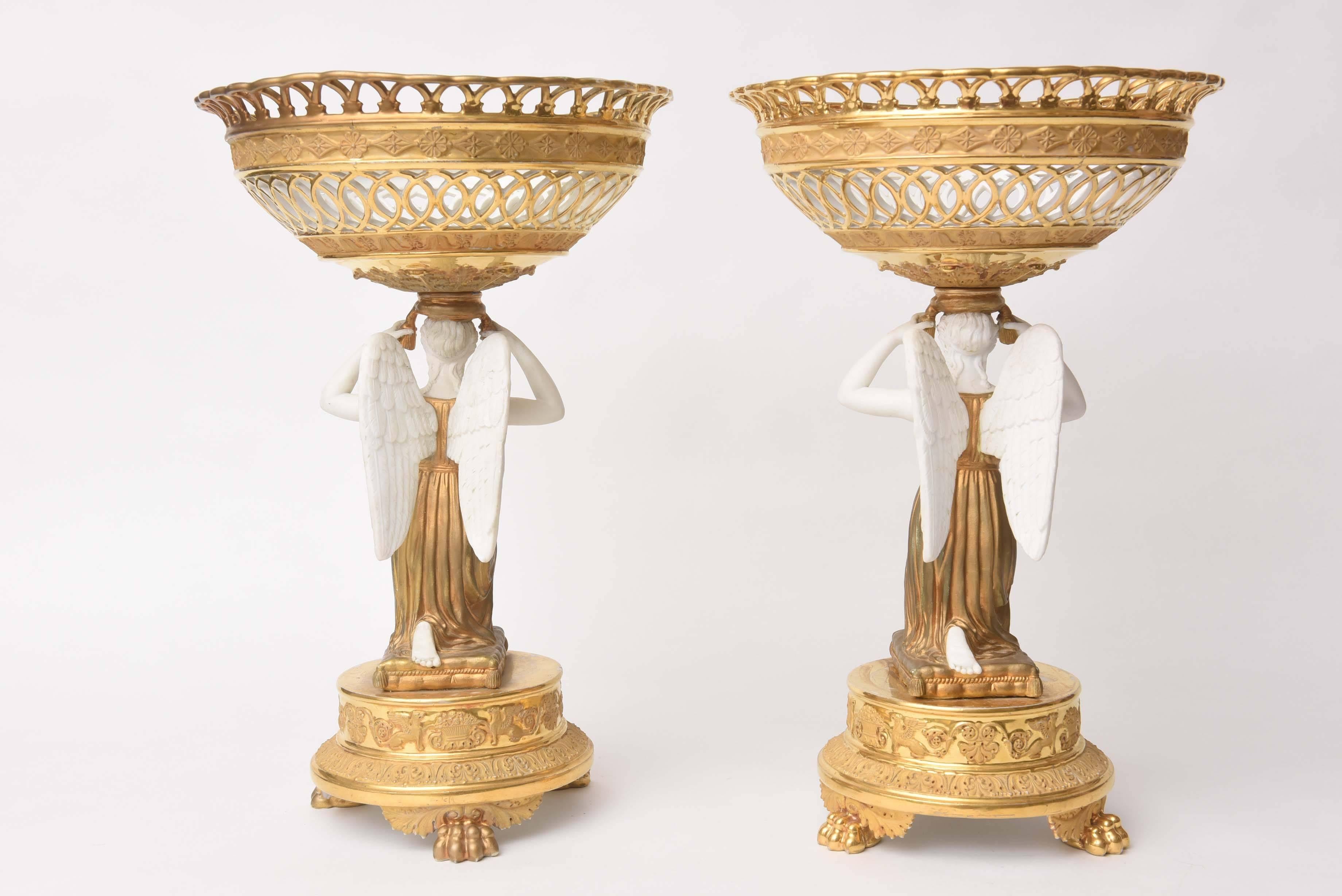 Pair of Antique First Period French Empire Centerpiece Tazzas or Fruit Compotes In Good Condition In West Palm Beach, FL